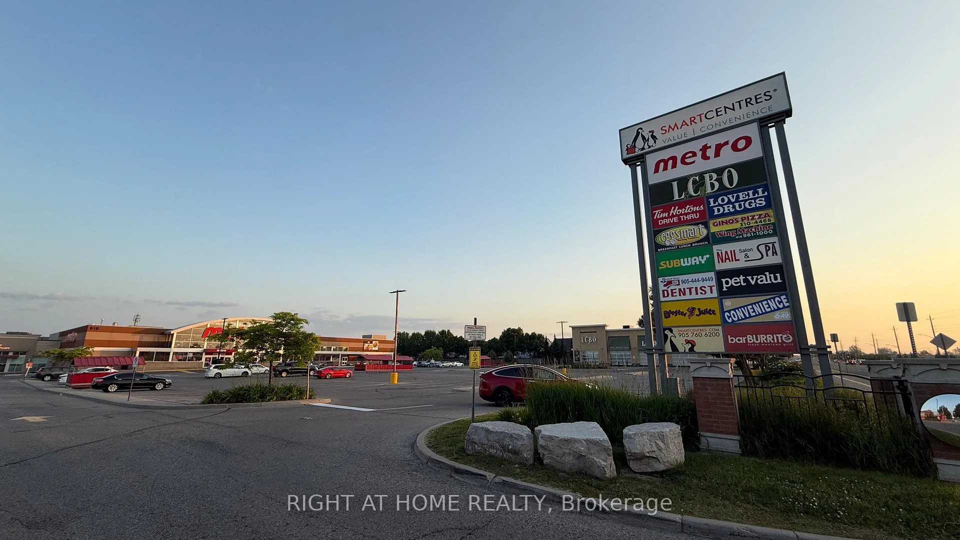 Photo 26 of 19 Steamboat Way, Whitby, Port Whitby — HOMEH