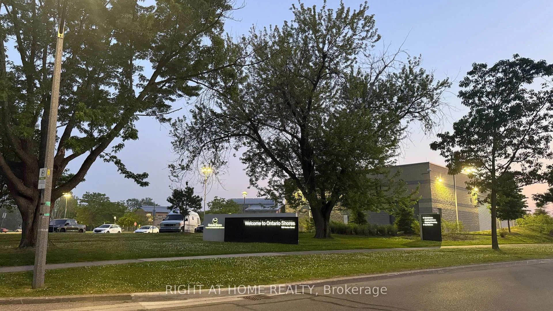 Photo 30 of 19 Steamboat Way, Whitby, Port Whitby — HOMEH