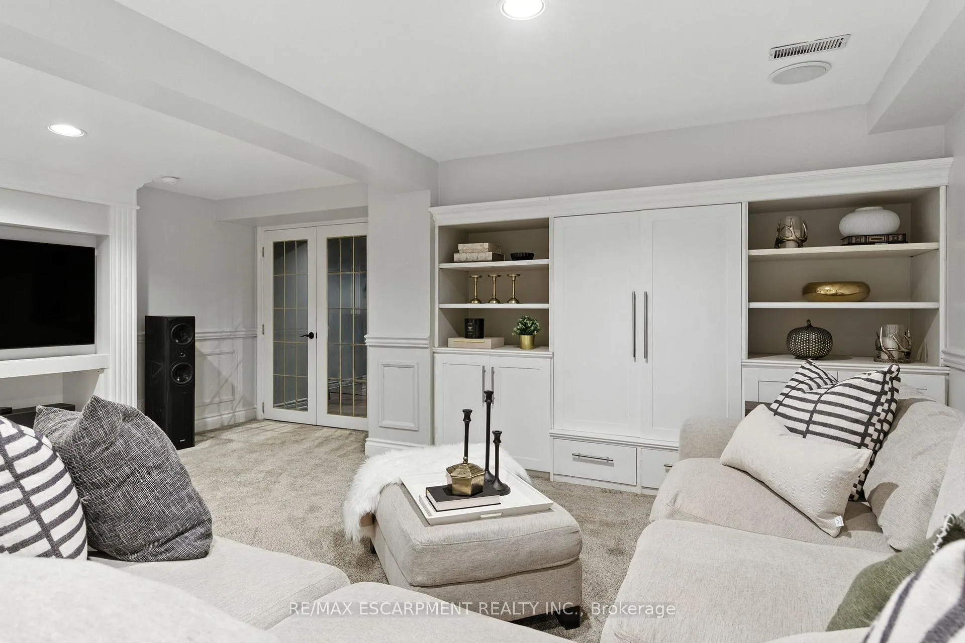 Photo 38 of 26 Parkshore Place, Hamilton, Rural Flamborough — HOMEH