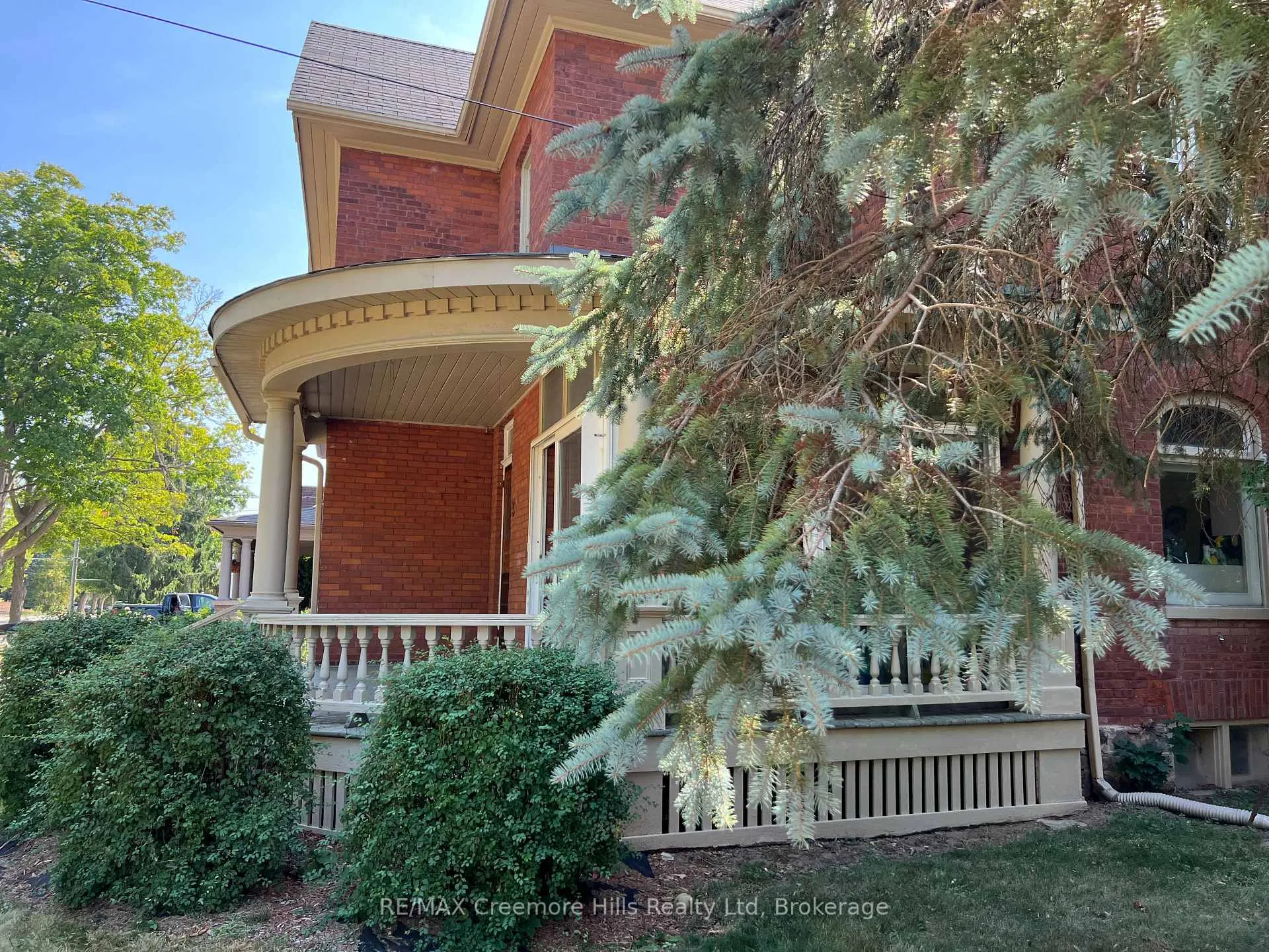Photo 6 of 3 Wellington Street E, Clearview, Creemore — HOMEH