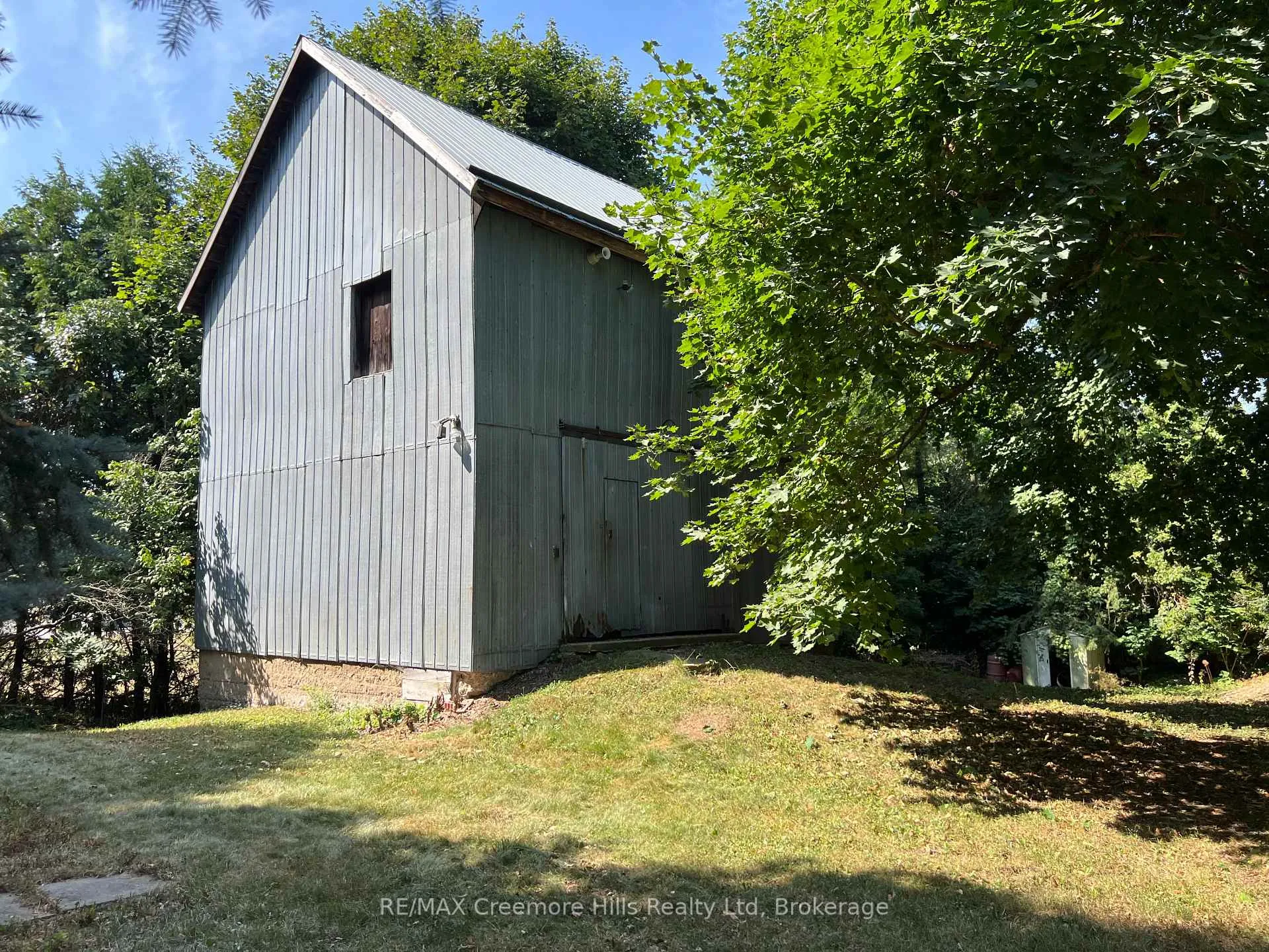 Photo 31 of 3 Wellington Street E, Clearview, Creemore — HOMEH