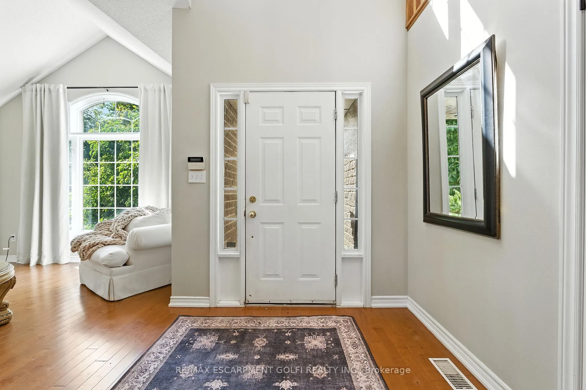 Front of 2139 Bushtrail Court