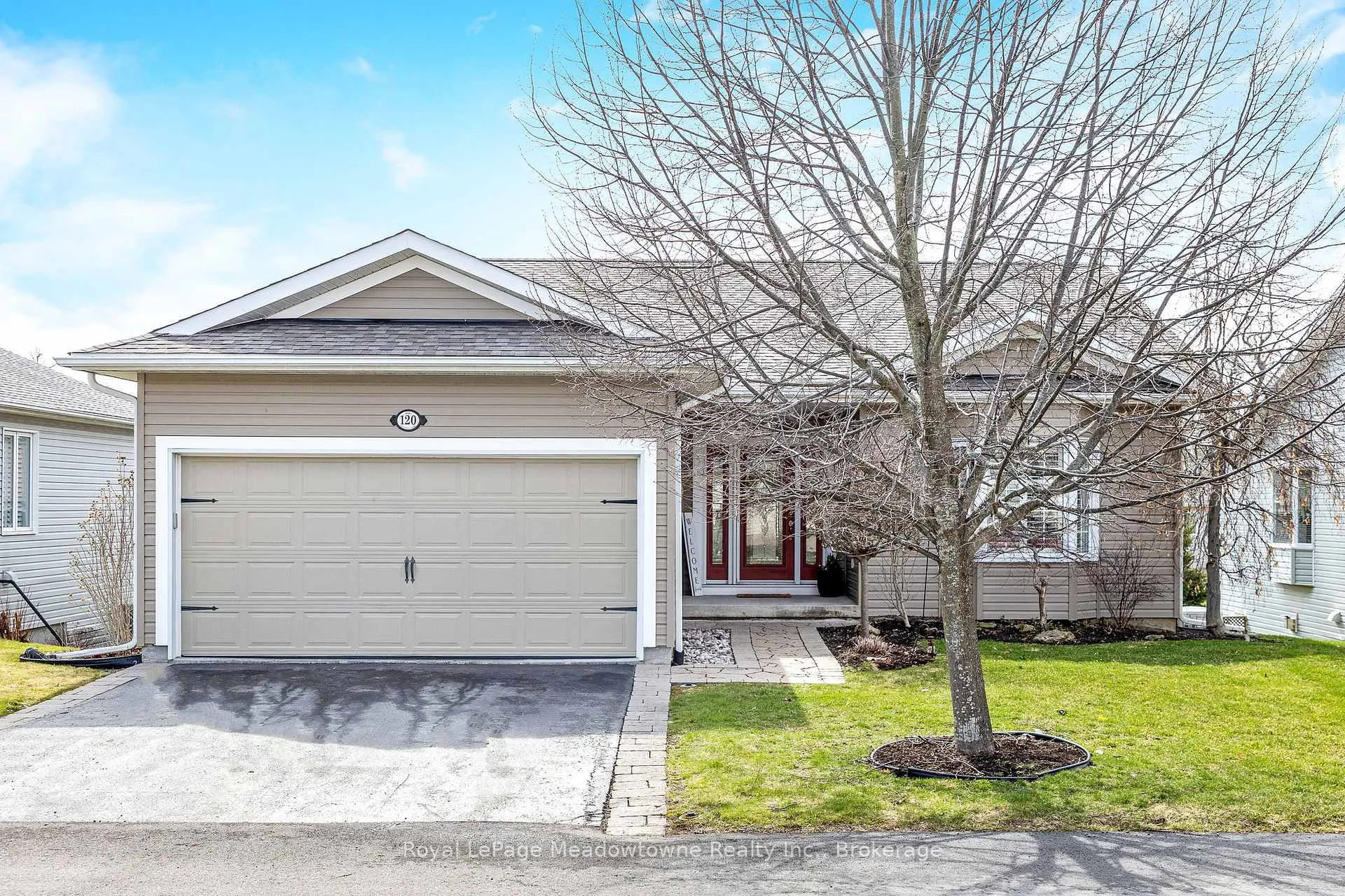 Photo 2 of 120 Gracehill Crescent, Hamilton, Freelton — HOMEH