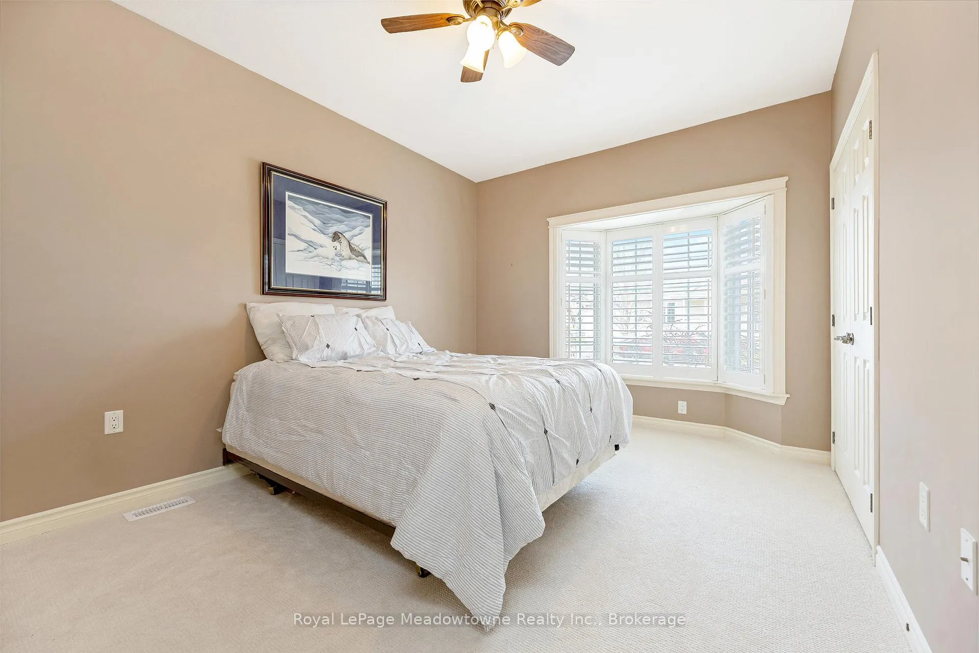 Photo 16 of 120 Gracehill Crescent, Hamilton, Freelton — HOMEH