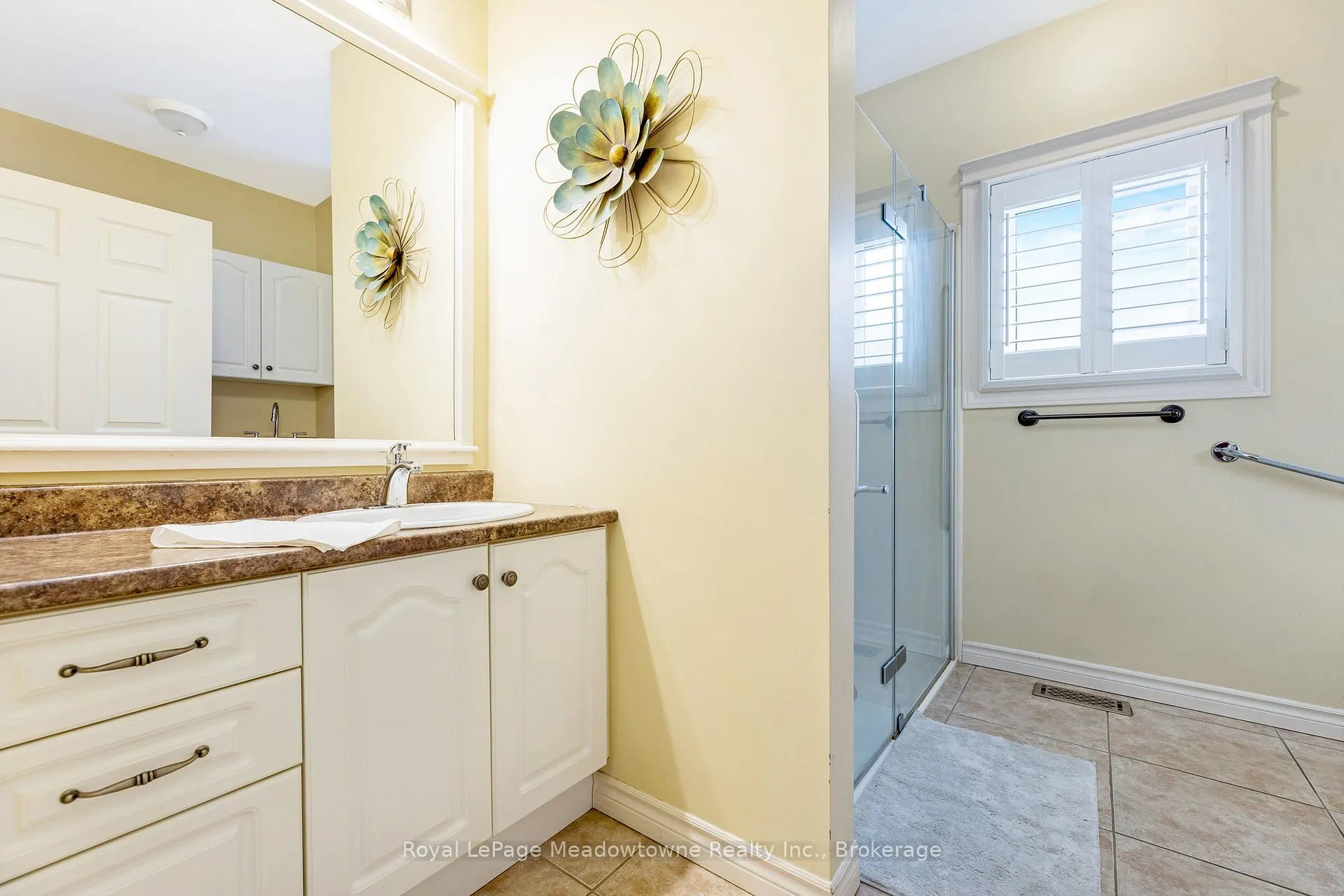 Photo 17 of 120 Gracehill Crescent, Hamilton, Freelton — HOMEH