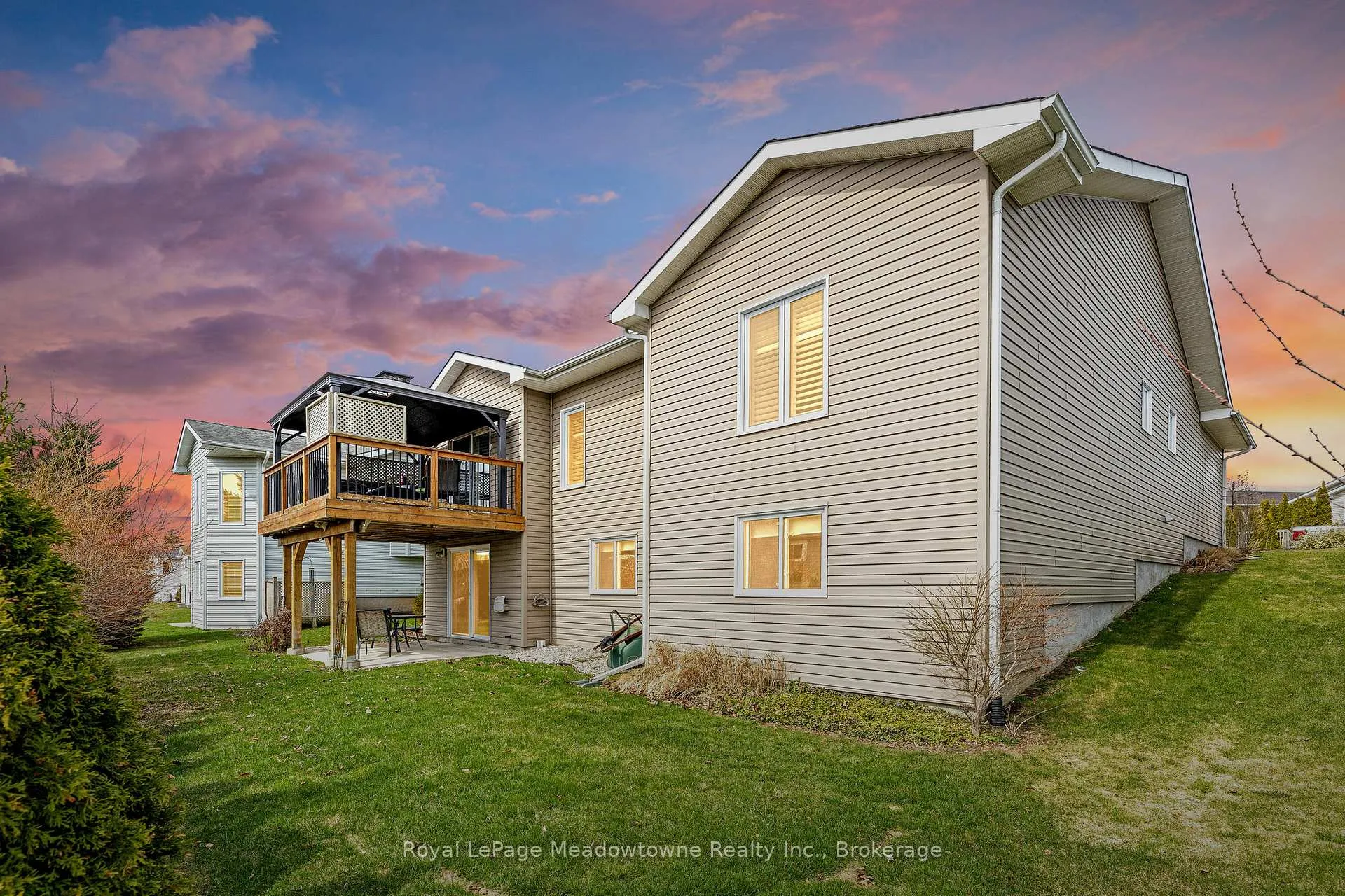 Photo 26 of 120 Gracehill Crescent, Hamilton, Freelton — HOMEH