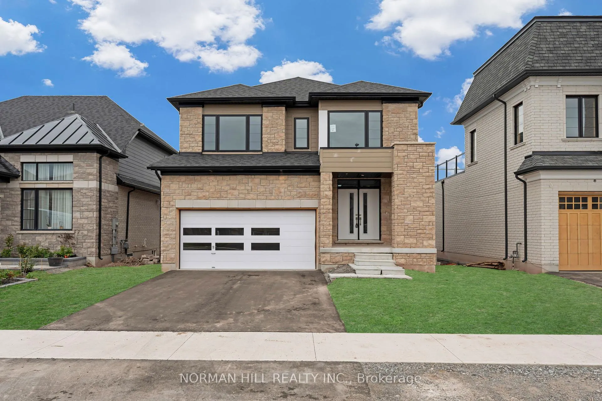 Photo 1 of 81 Midland Place, Welland, Hwy 406/Welland — HOMEH