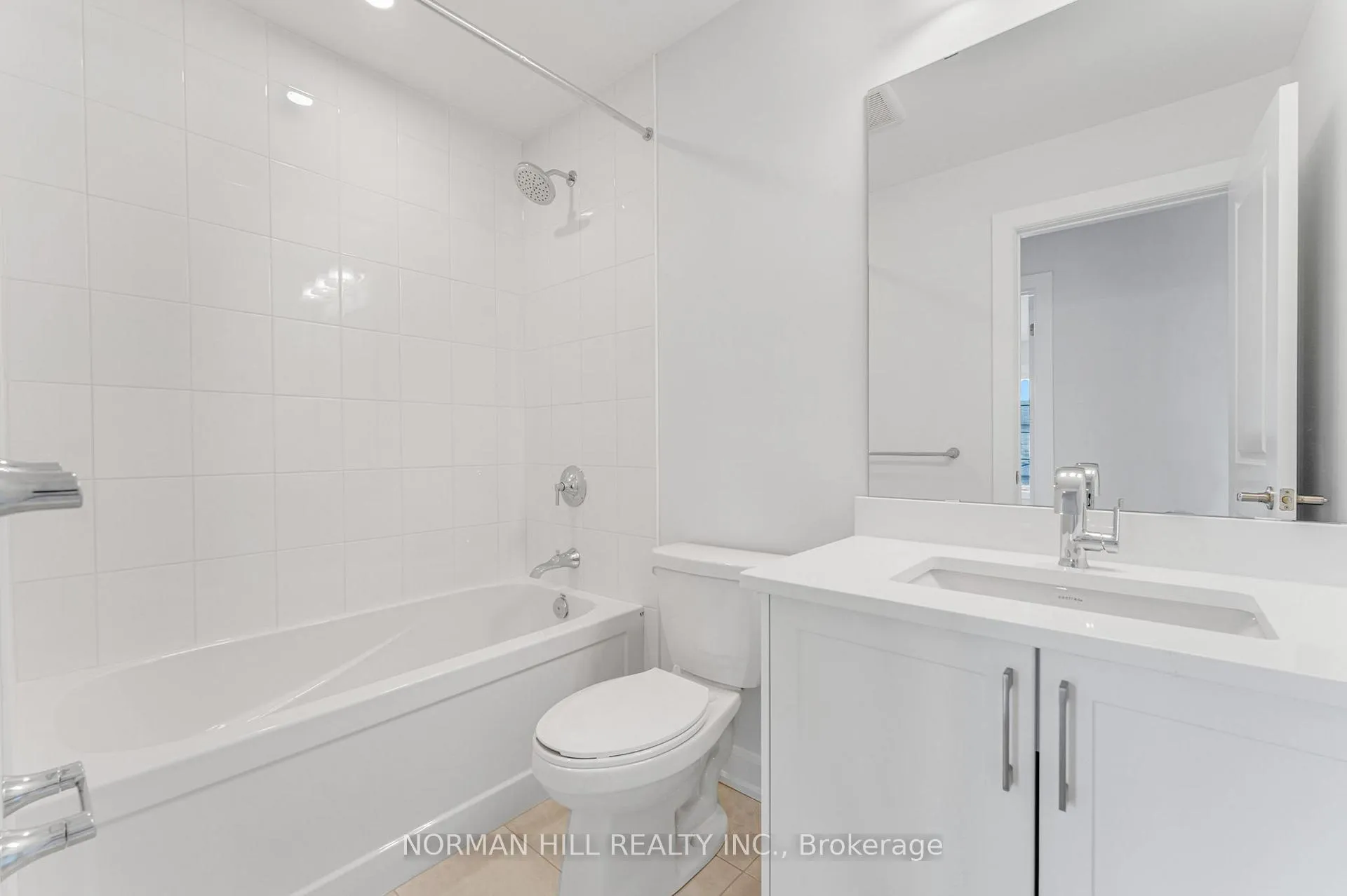 Photo 11 of 81 Midland Place, Welland, Hwy 406/Welland — HOMEH