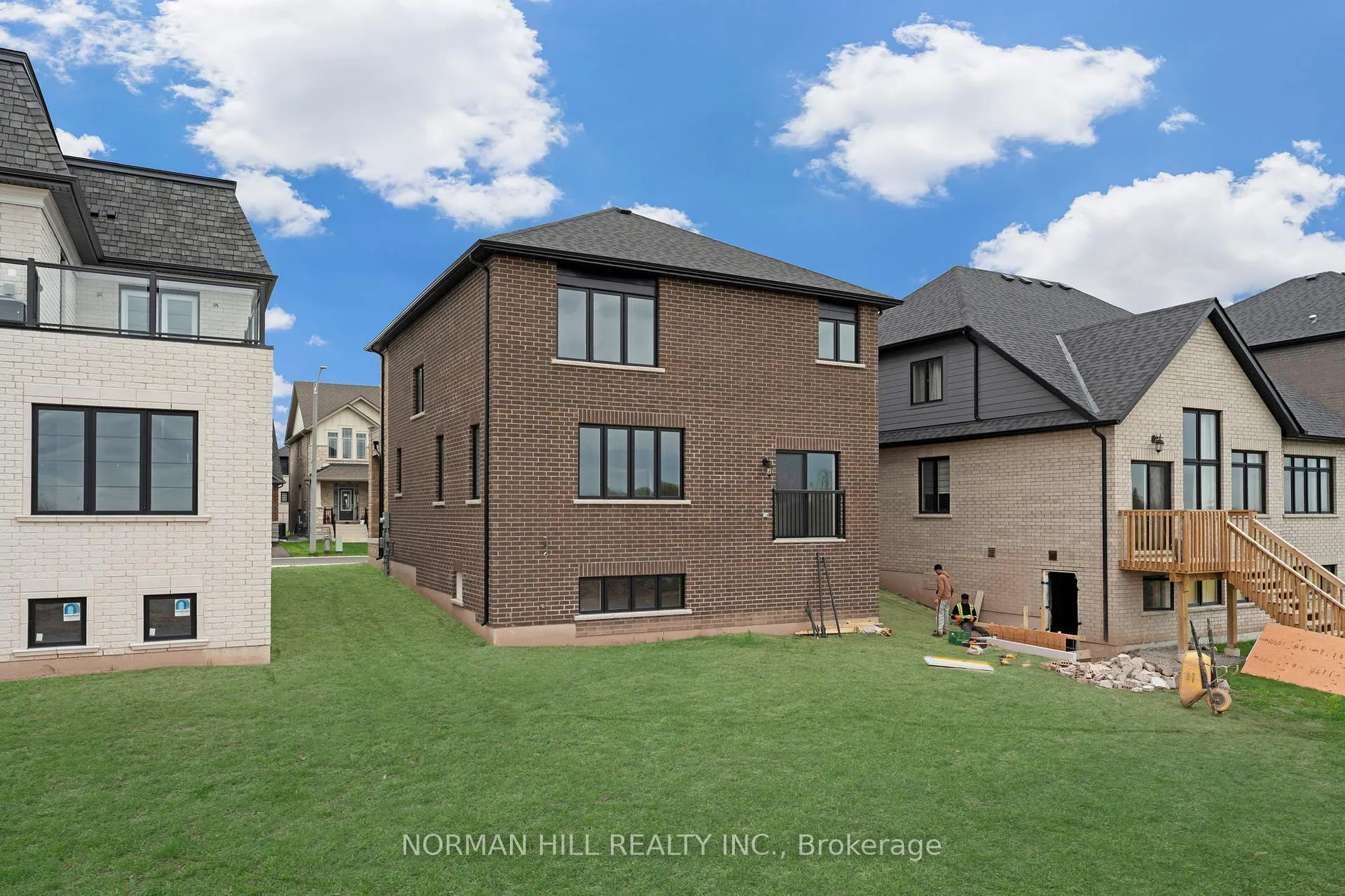 Photo 17 of 81 Midland Place, Welland, Hwy 406/Welland — HOMEH