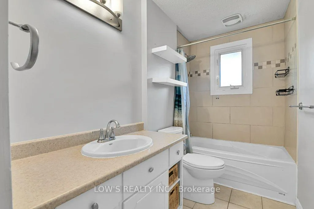 Photo 15 of 113 Barton Street, Champlain, Vankleek Hill — HOMEH