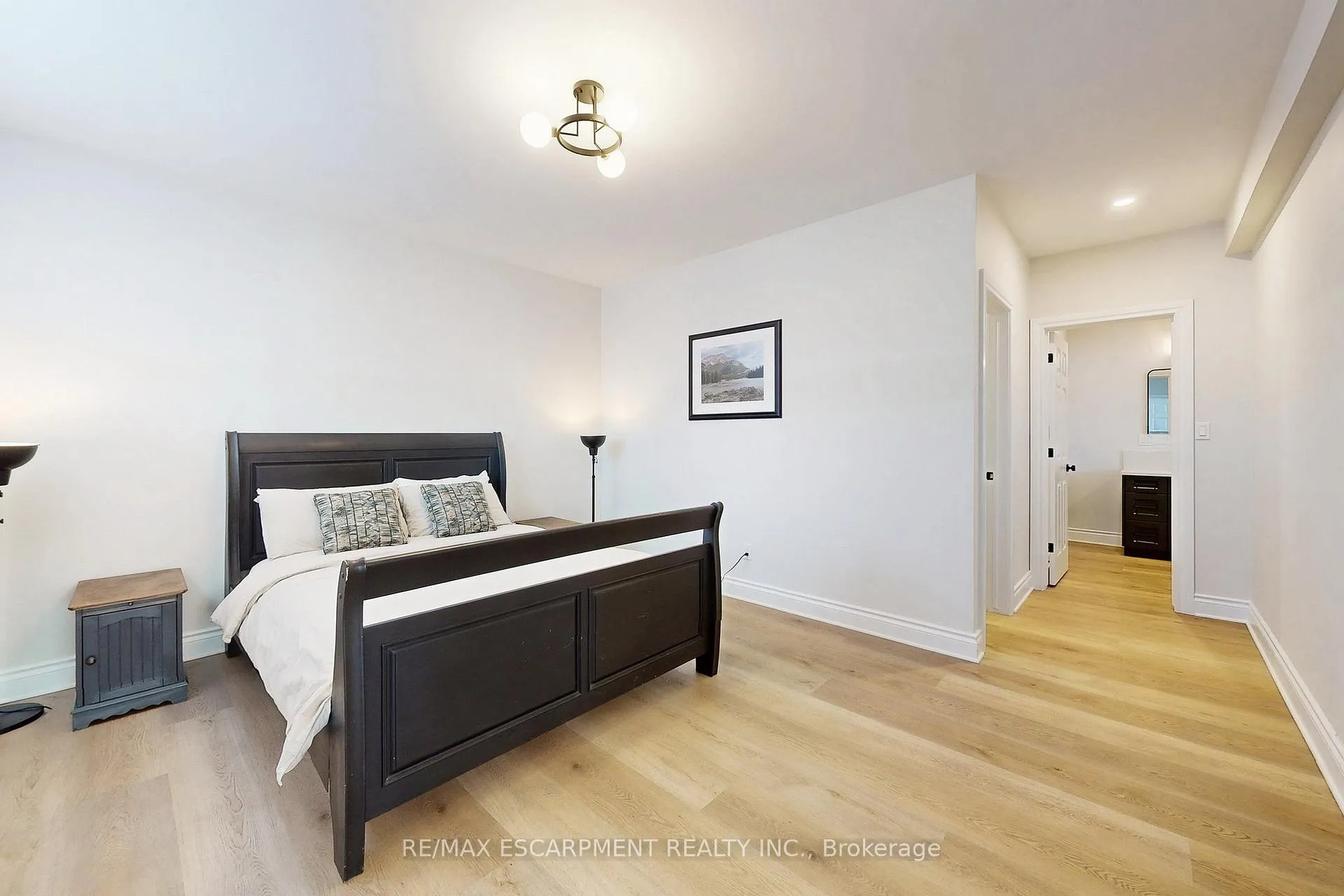 Photo 44 of 485 Concession 5 Road E, Hamilton, Waterdown — HOMEH