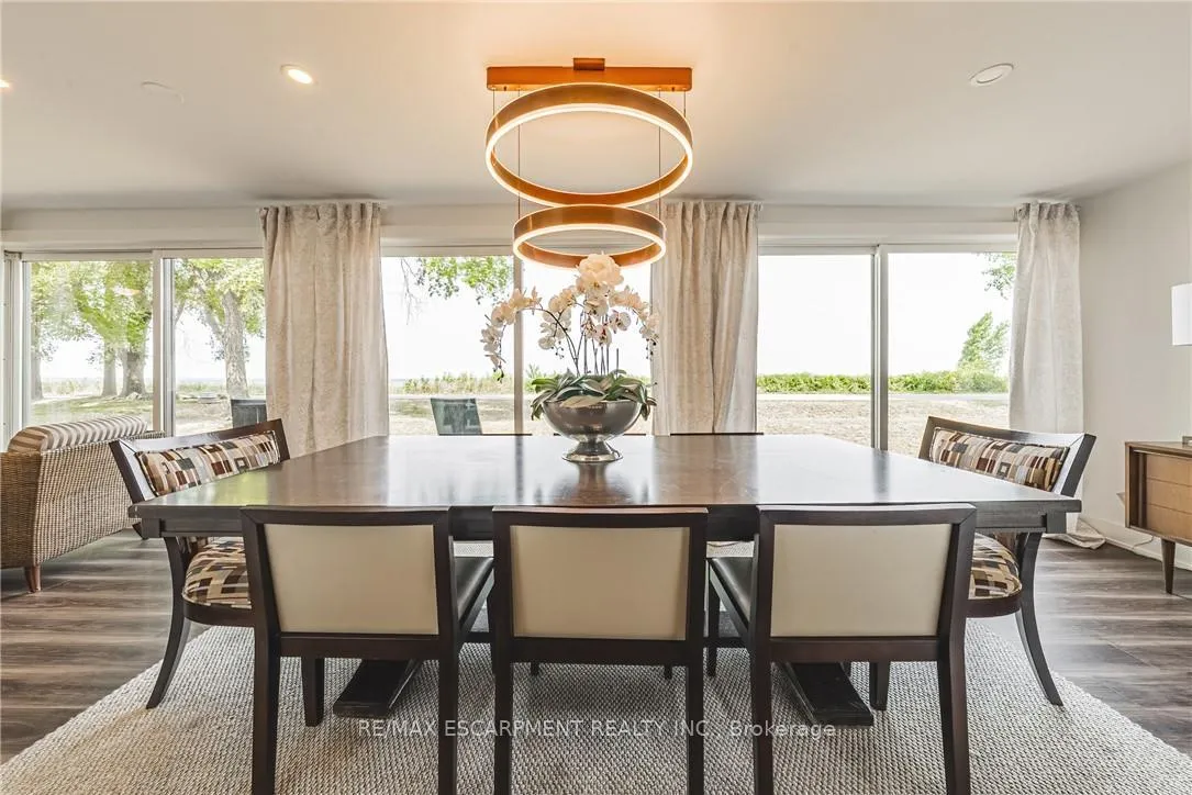 Photo 11 of 5 Dexter Avenue, Hamilton, Hamilton Beach — HOMEH