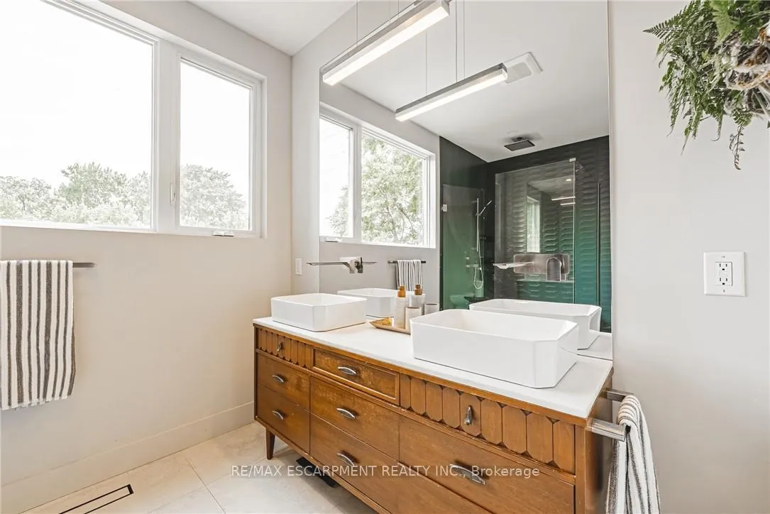 Photo 30 of 5 Dexter Avenue, Hamilton, Hamilton Beach — HOMEH