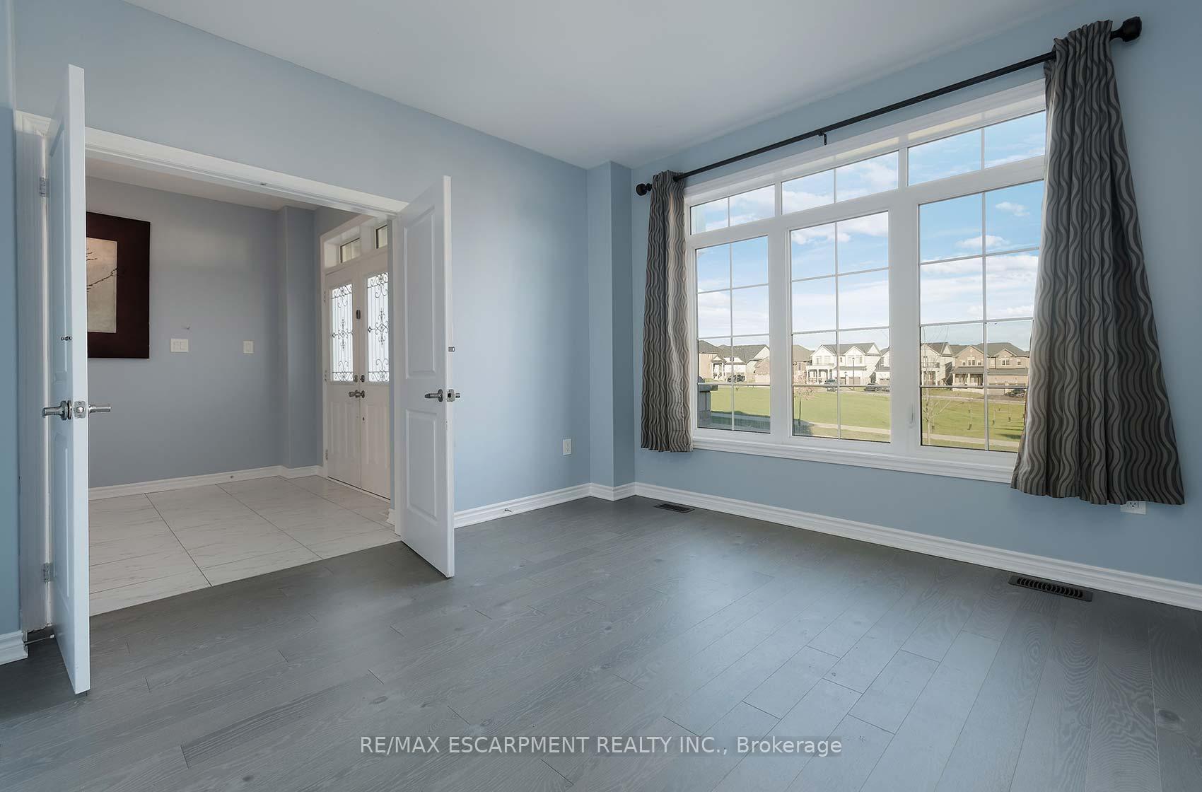 Photo 4 of 14 Station Drive, Cavan Monaghan, Cavan Twp — HOMEH