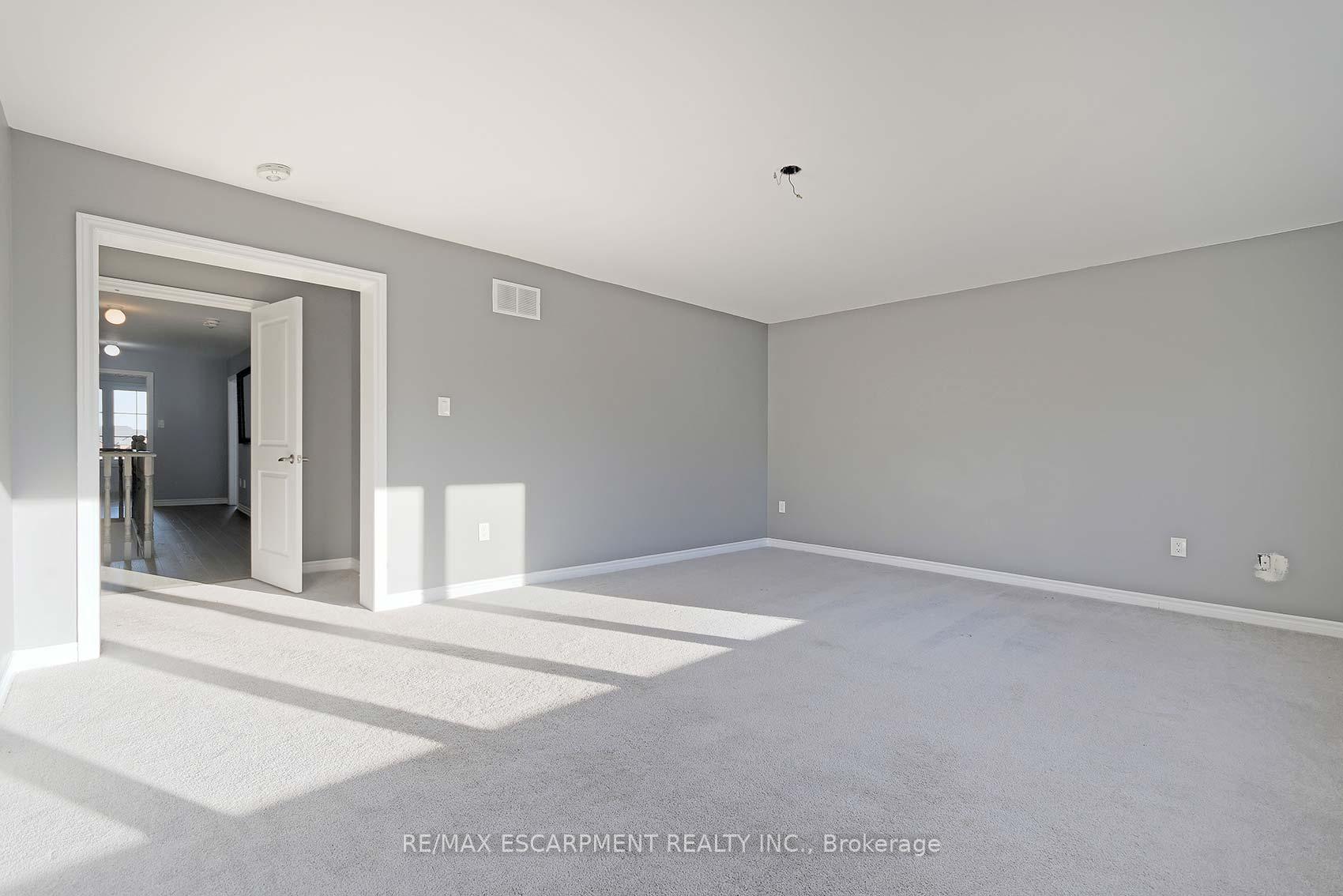 Photo 17 of 14 Station Drive, Cavan Monaghan, Cavan Twp — HOMEH