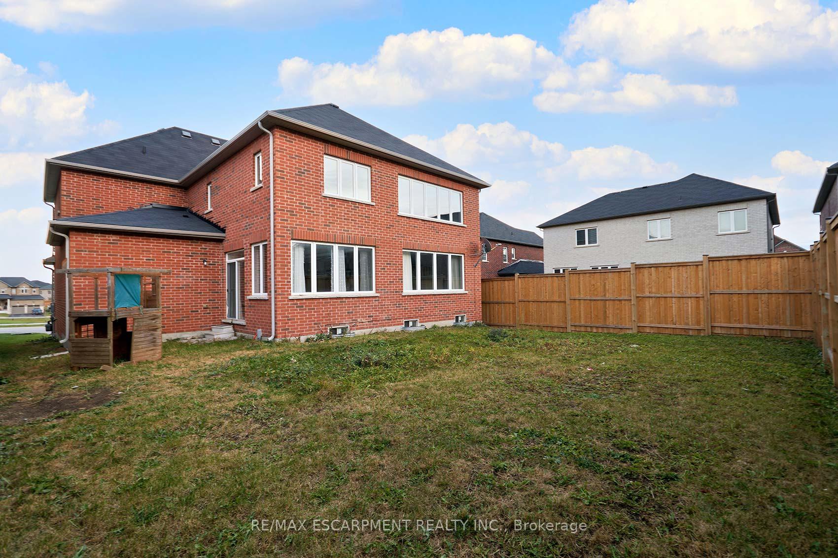 Photo 32 of 14 Station Drive, Cavan Monaghan, Cavan Twp — HOMEH