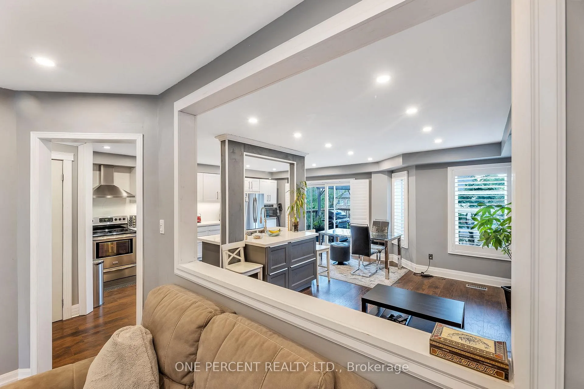 Photo 5 of 68 Oke Road, Clarington, Courtice — HOMEH