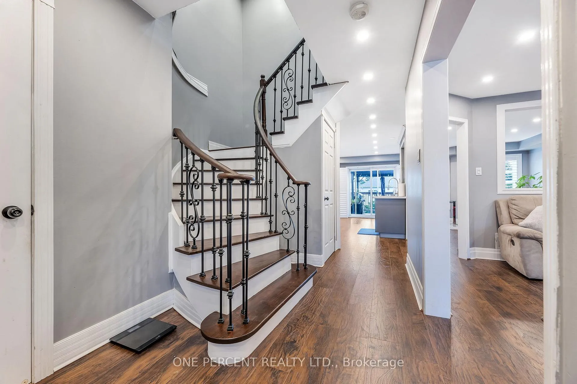Photo 10 of 68 Oke Road, Clarington, Courtice — HOMEH