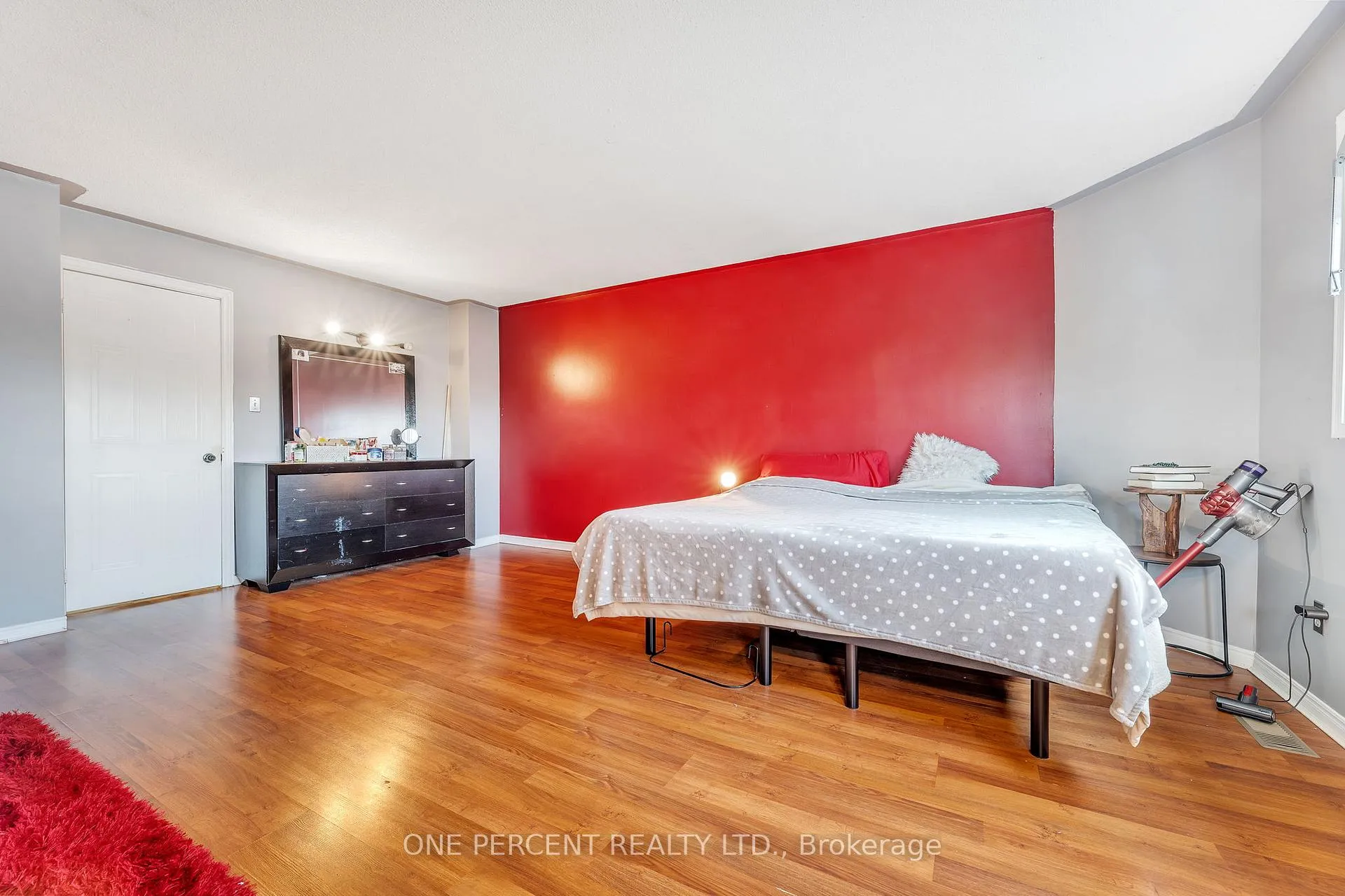 Photo 18 of 68 Oke Road, Clarington, Courtice — HOMEH