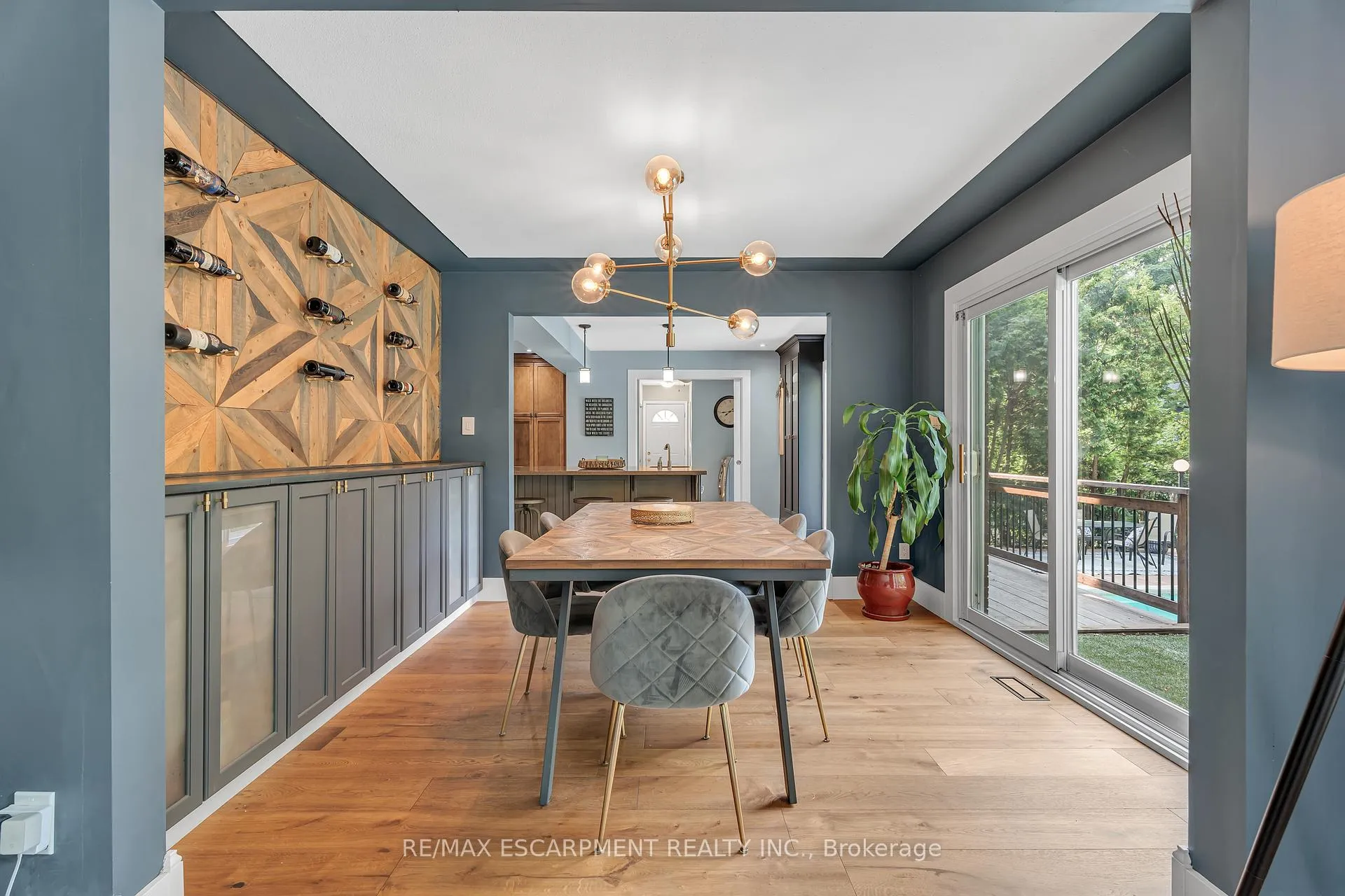 Photo 9 of 316 Fennell Avenue, Hamilton, Buchanan — HOMEH