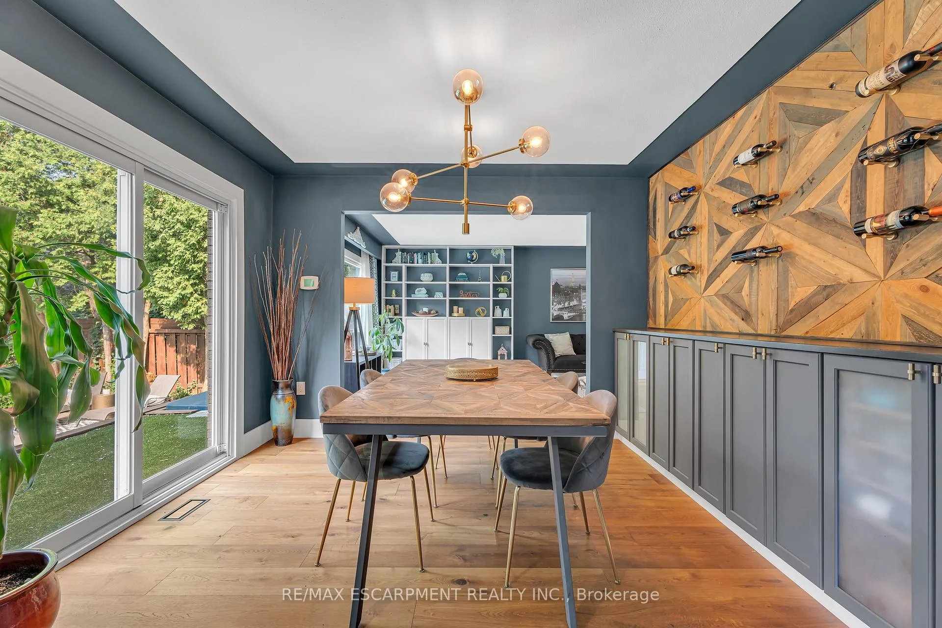 Photo 10 of 316 Fennell Avenue, Hamilton, Buchanan — HOMEH