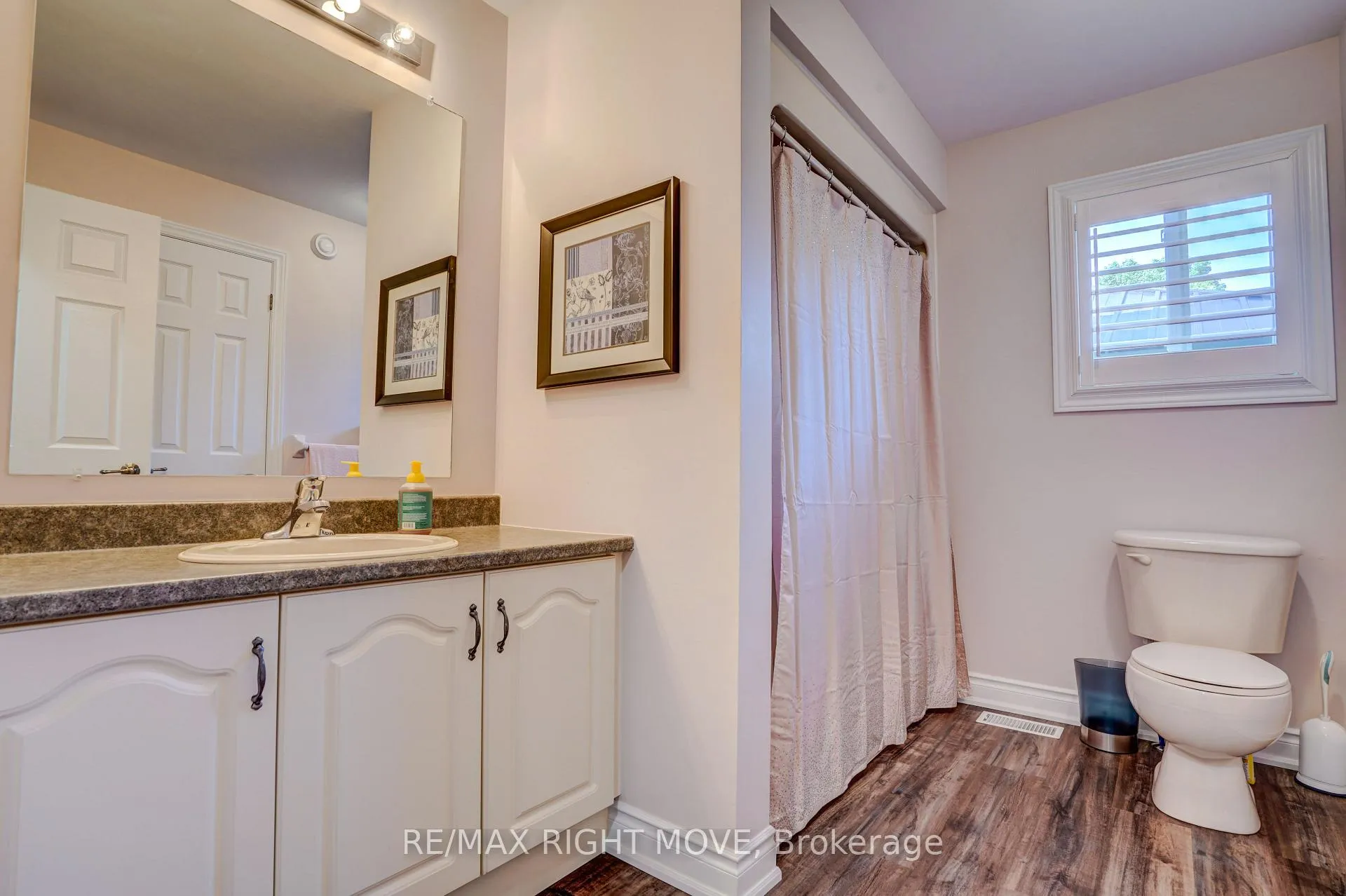 Photo 19 of 23 Sinclair Crescent, Ramara, Atherley — HOMEH
