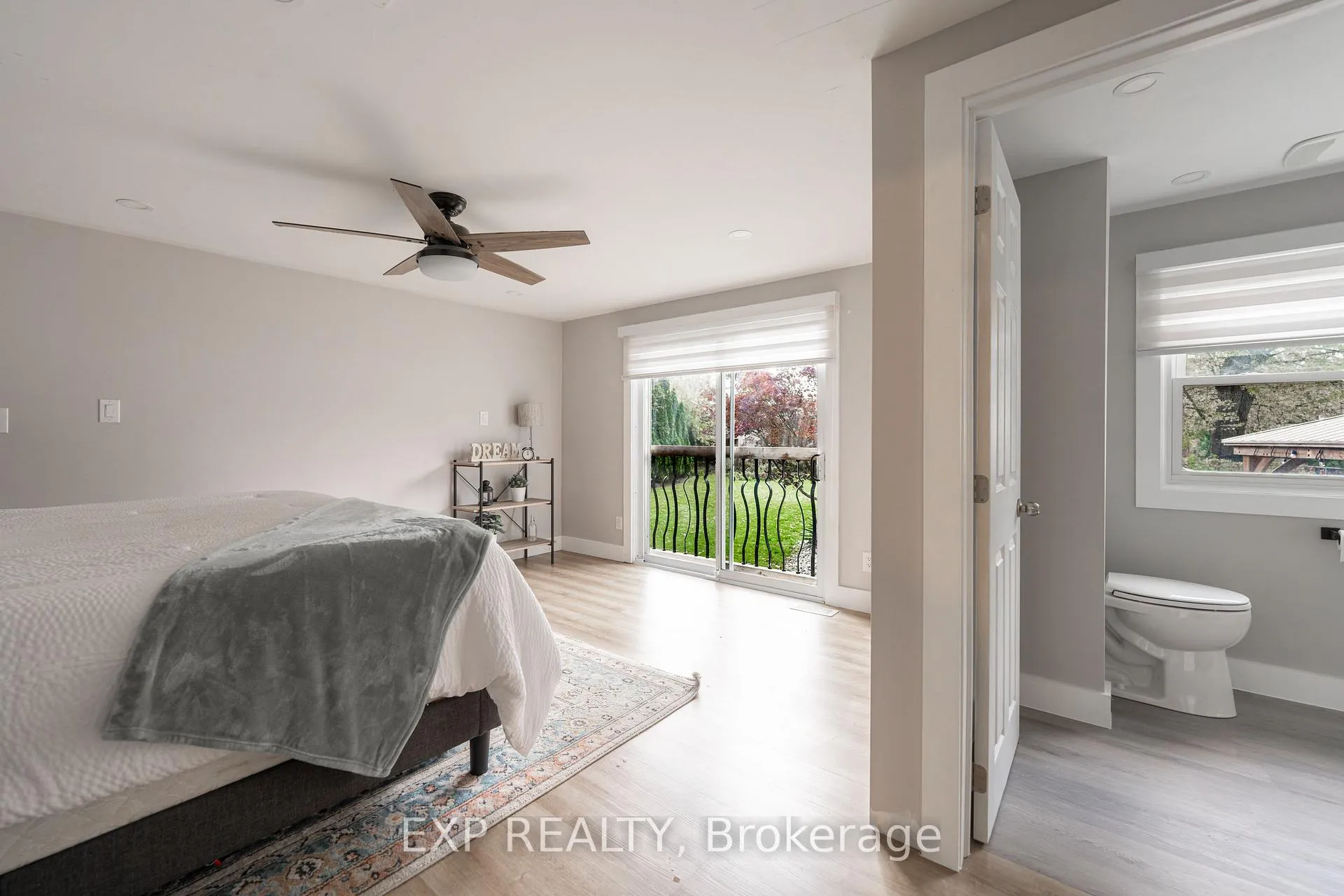 Photo 20 of 49 Simpson Road, St. Catharines, Lakeshore — HOMEH