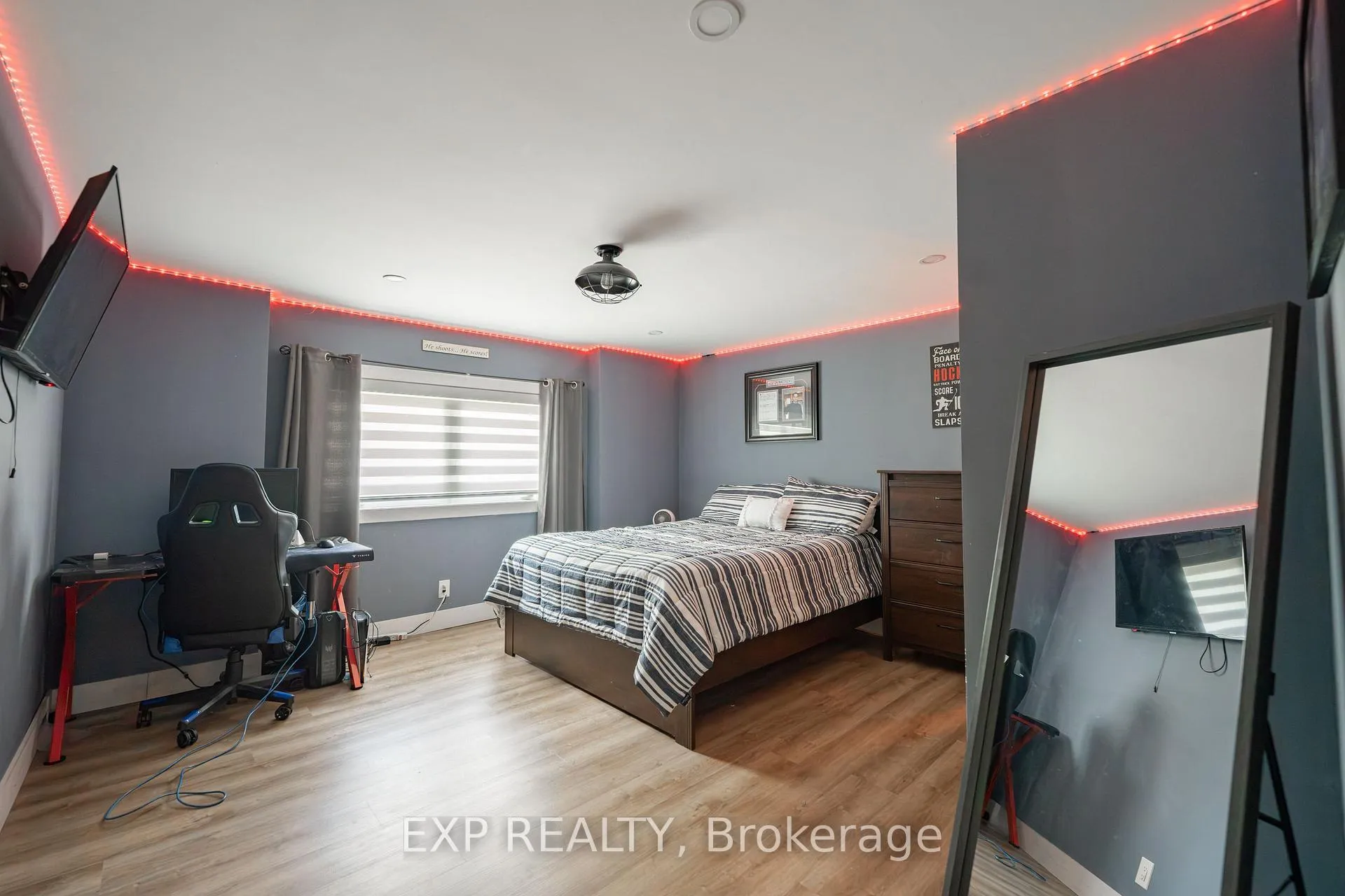 Photo 23 of 49 Simpson Road, St. Catharines, Lakeshore — HOMEH