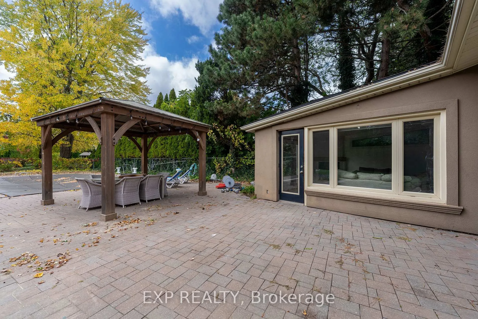 Photo 38 of 49 Simpson Road, St. Catharines, Lakeshore — HOMEH