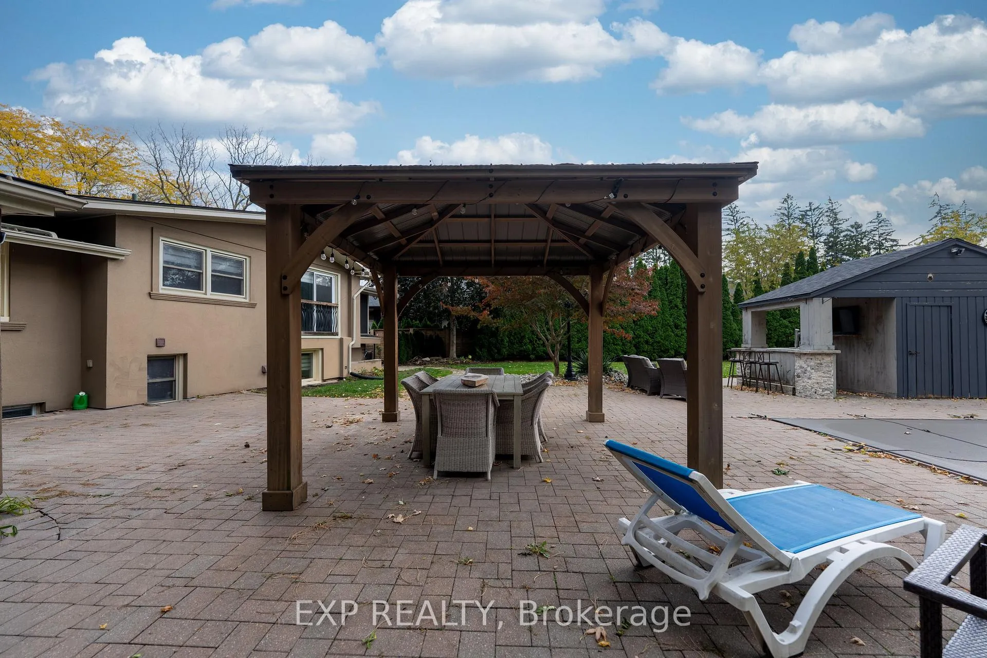 Photo 43 of 49 Simpson Road, St. Catharines, Lakeshore — HOMEH