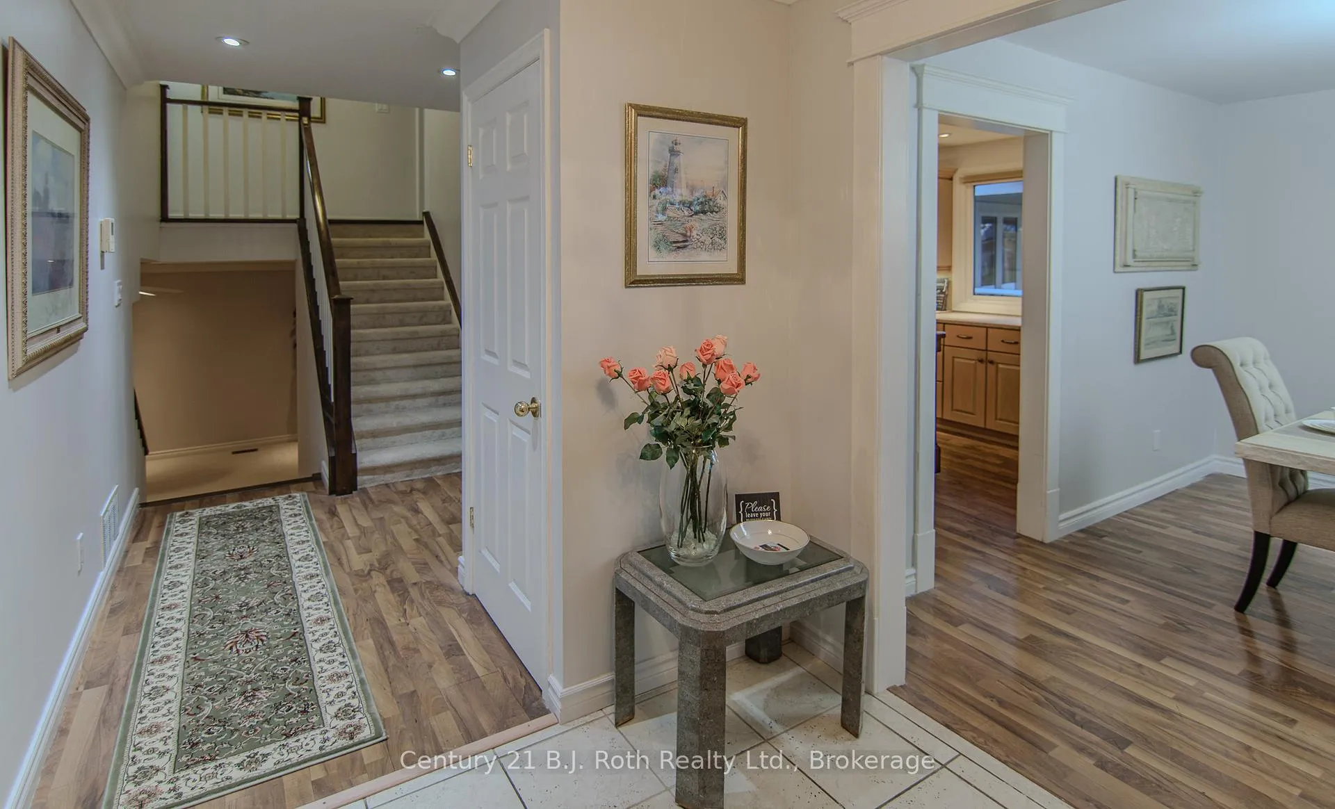 Photo 5 of 456 Mooney Crescent, Orillia — HOMEH