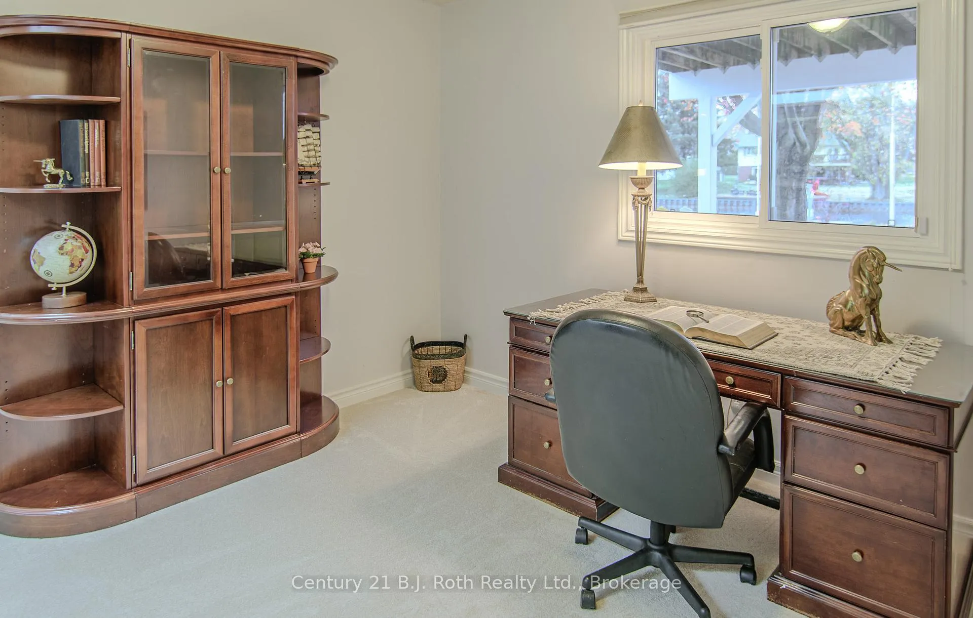 Photo 16 of 456 Mooney Crescent, Orillia — HOMEH