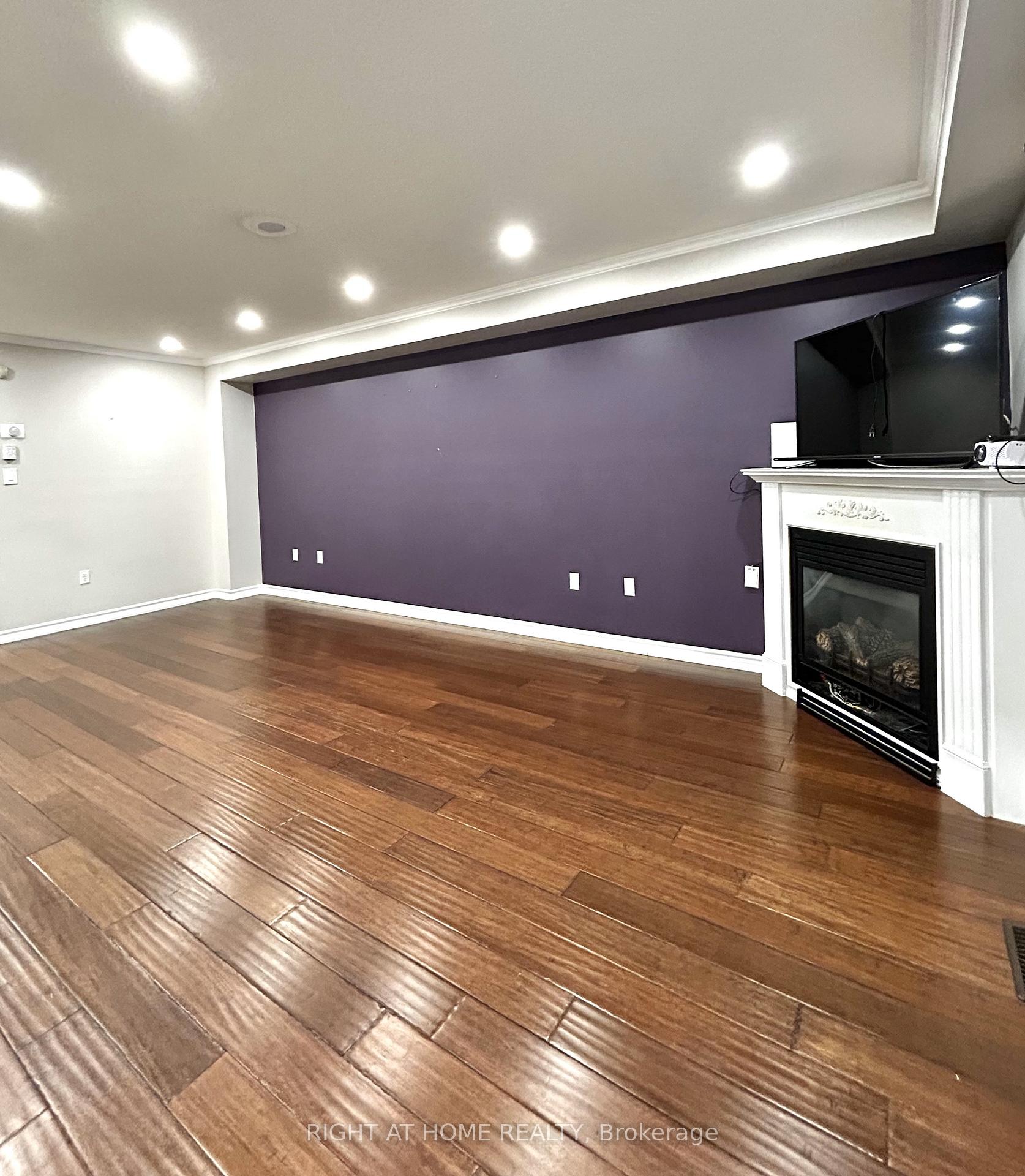 Photo 7 of 35 Redfern Crescent, Clarington, Bowmanville — HOMEH