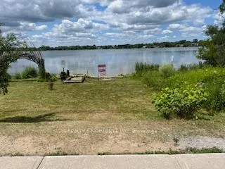 Photo 2 of 728 Sunset Beach Road, Richmond Hill, Oak Ridges Lake Wilcox — HOMEH