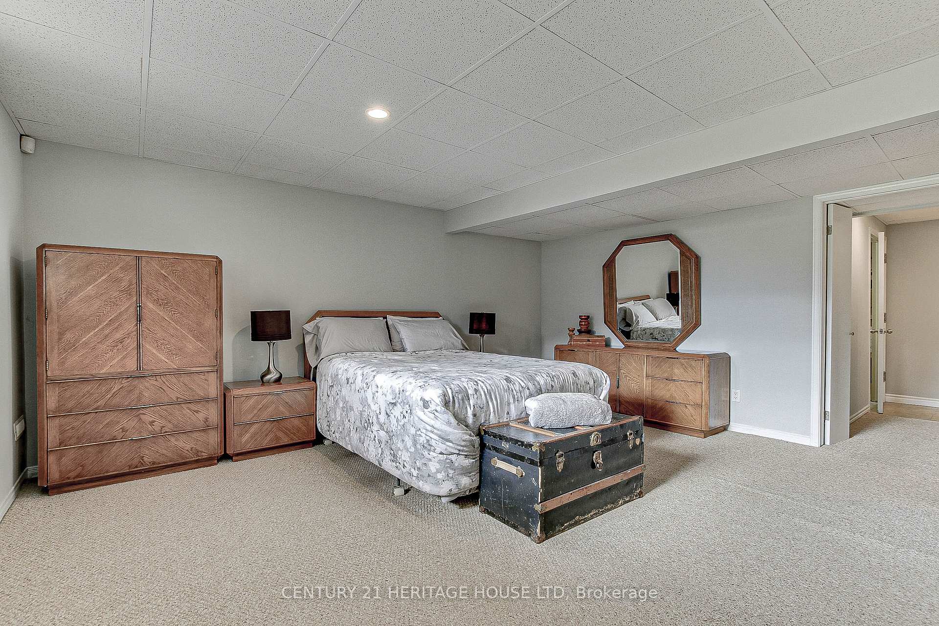 Photo 34 of 641 George Street W, Central Elgin, Rural Central Elgin — HOMEH