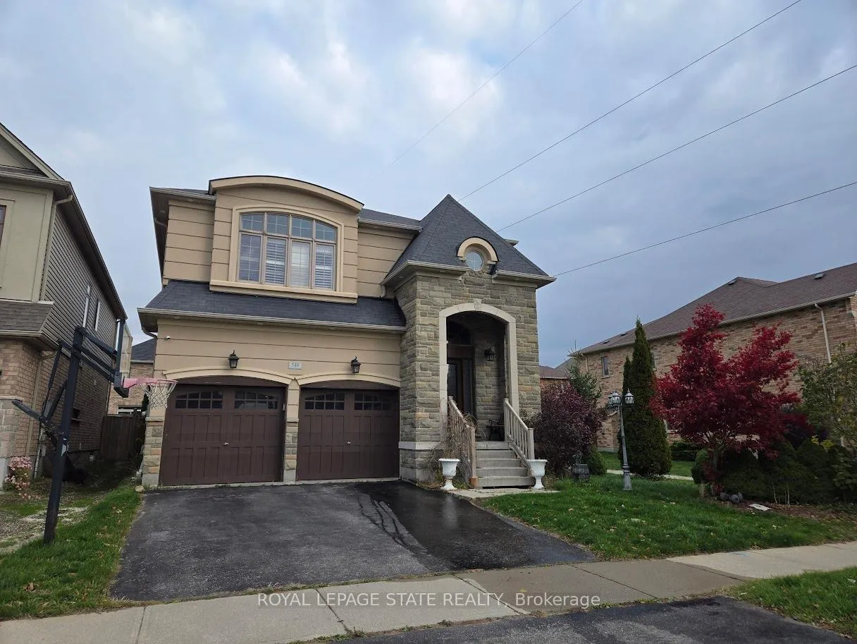 Front of 548 Wasaga Crescent