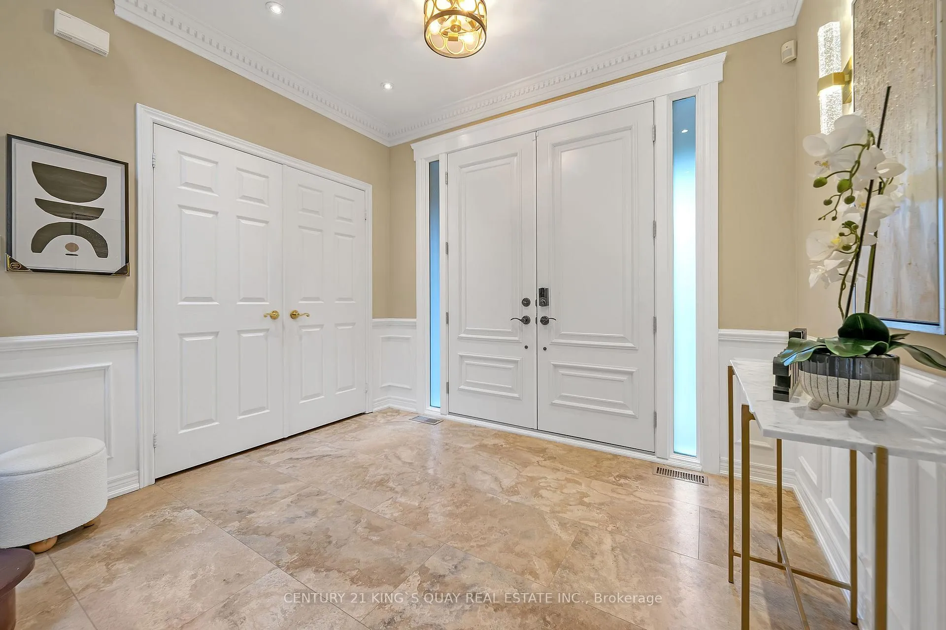 Photo 4 of 30 Duborg Drive, Markham, Cachet — HOMEH