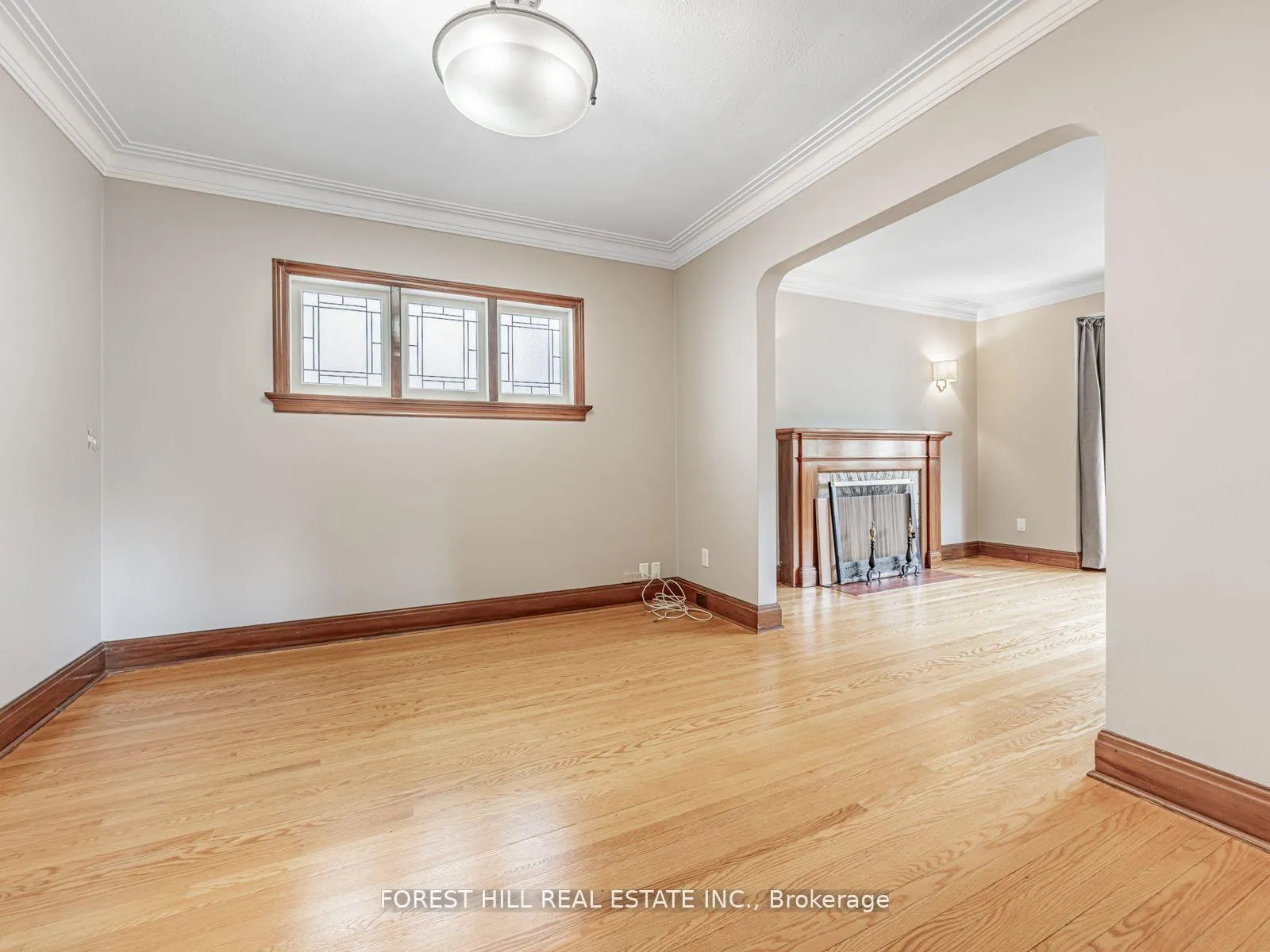 Photo 15 of 2 Esgore Drive, Toronto, Bedford Park-Nortown — HOMEH