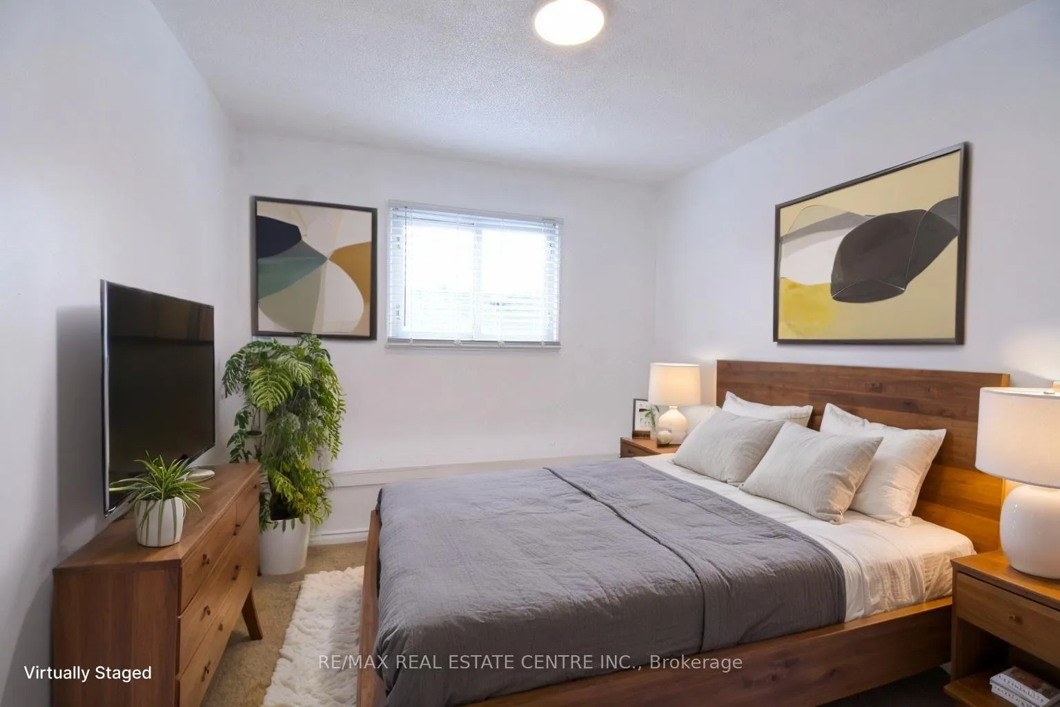 Photo 12 of 215 Walter Avenue S, Hamilton, Glenview — HOMEH