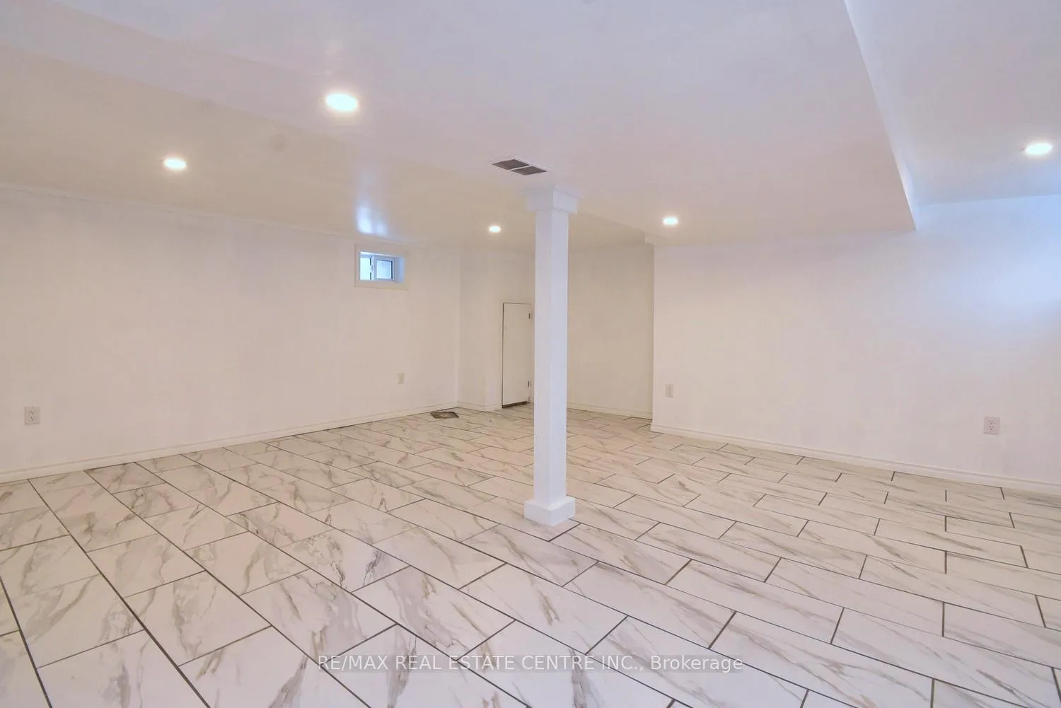 Photo 20 of 215 Walter Avenue S, Hamilton, Glenview — HOMEH