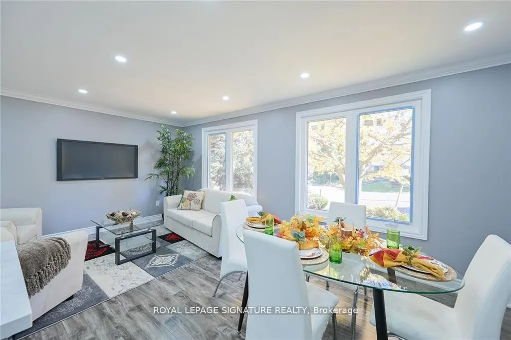 Photo 5 of 184 Greencedar Drive, Hamilton, Gurnett — HOMEH