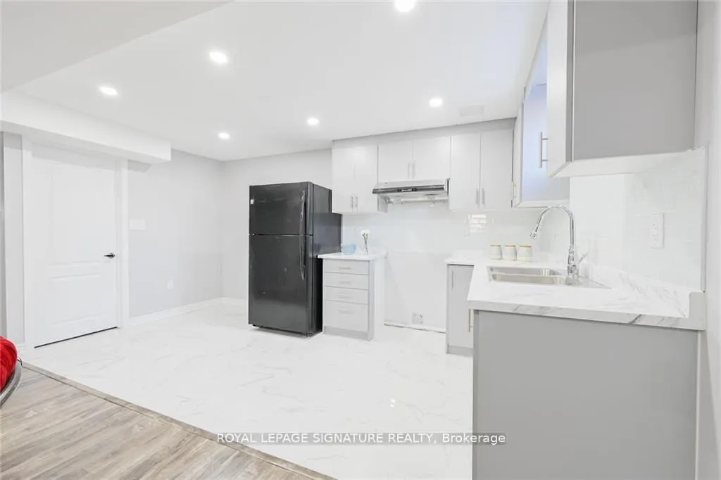 Photo 19 of 184 Greencedar Drive, Hamilton, Gurnett — HOMEH