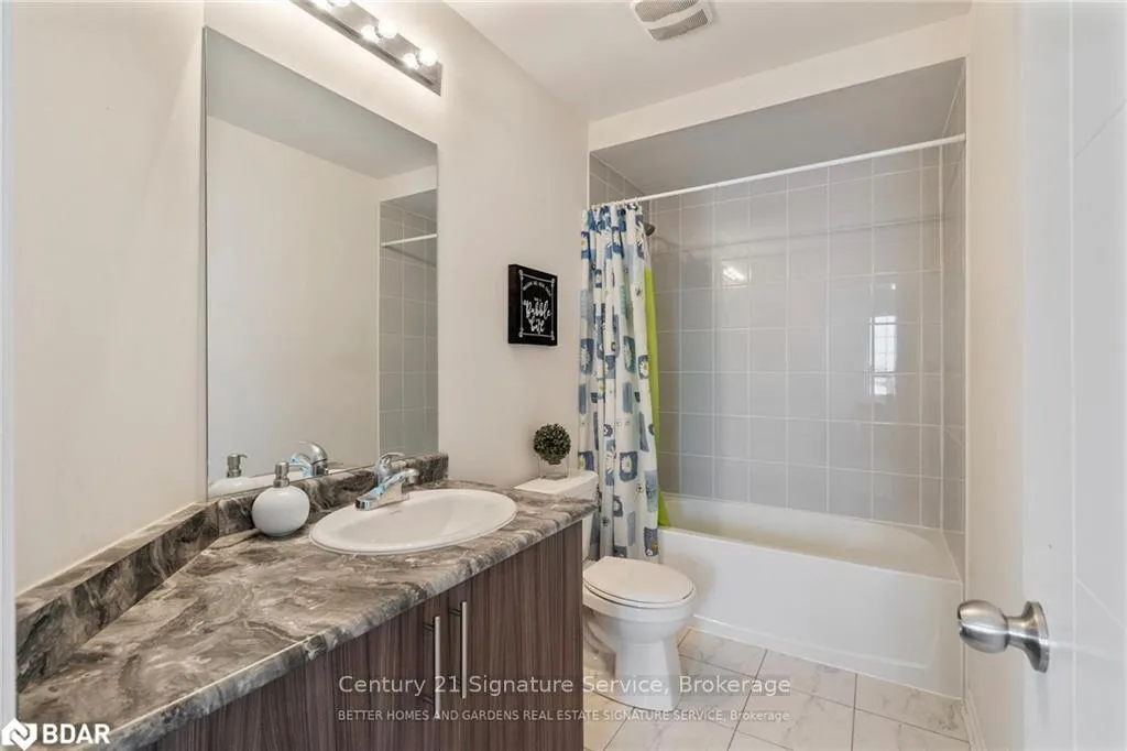Photo 30 of 42 Bedford Estates Crescent, Barrie, Bayshore — HOMEH