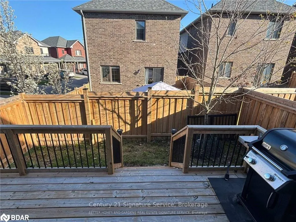 Photo 32 of 42 Bedford Estates Crescent, Barrie, Bayshore — HOMEH