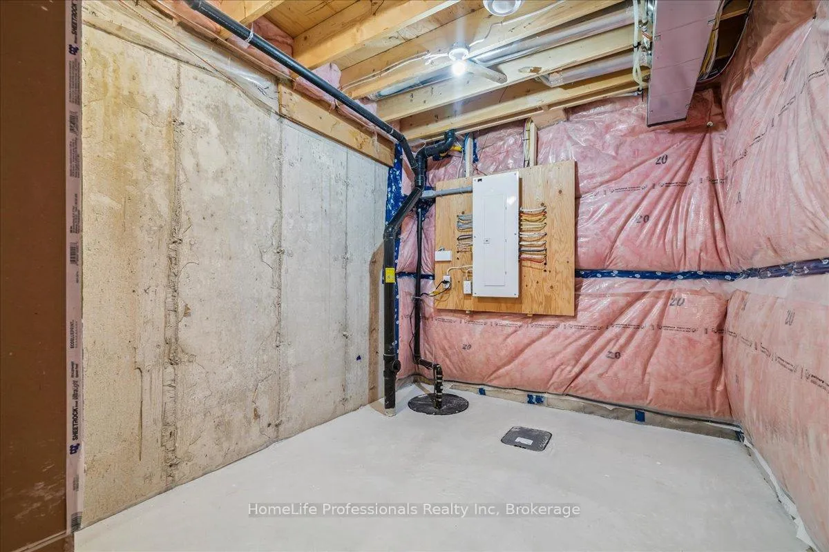 Photo 40 of 85 Elvira Way, Thorold, Rolling Meadows — HOMEH