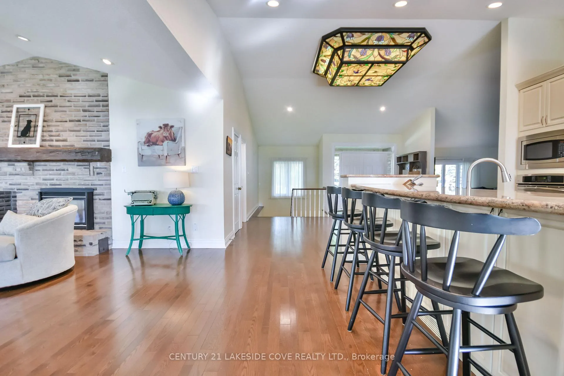 Photo 16 of 96 Bayshore Drive, Ramara, Brechin — HOMEH