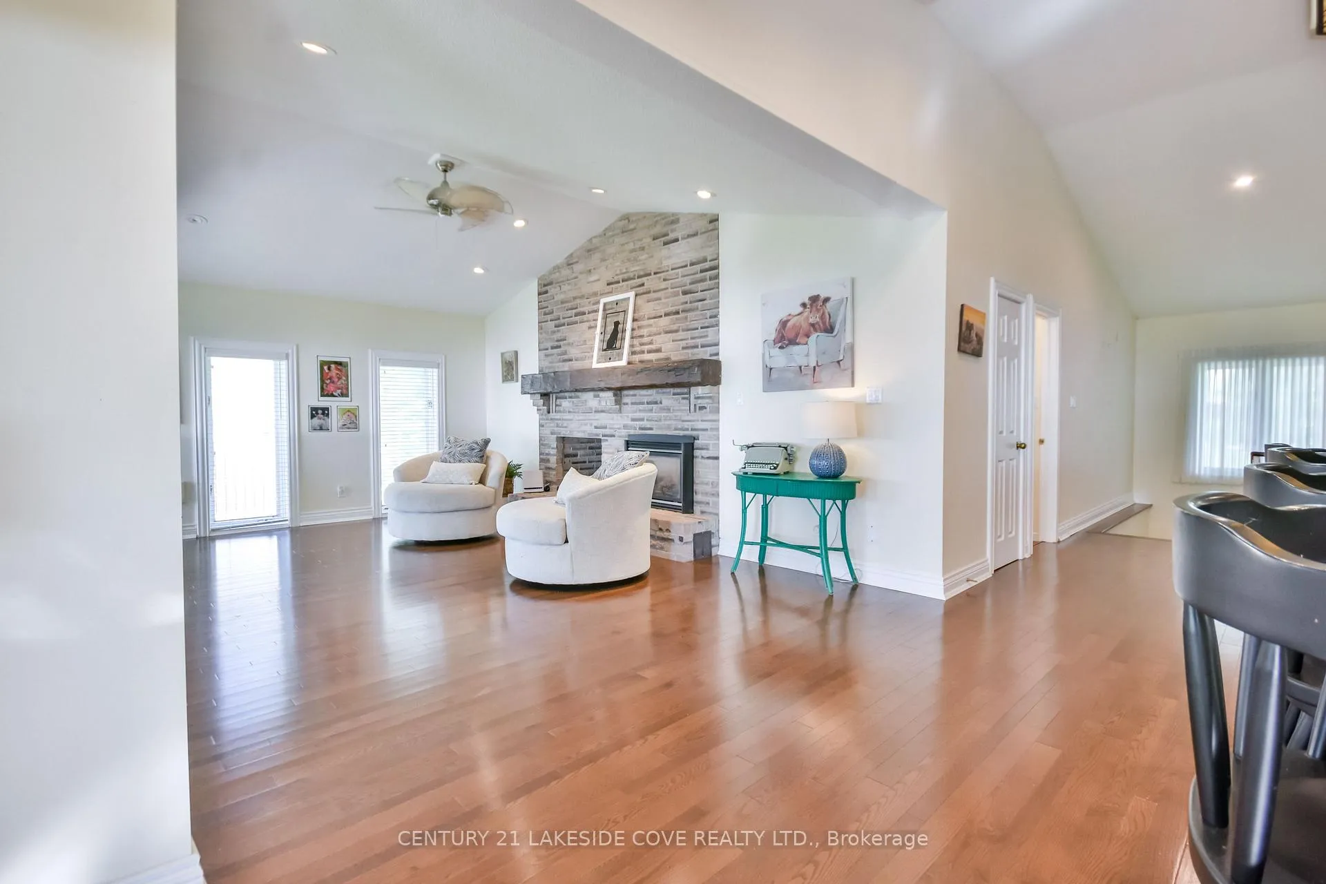 Photo 18 of 96 Bayshore Drive, Ramara, Brechin — HOMEH