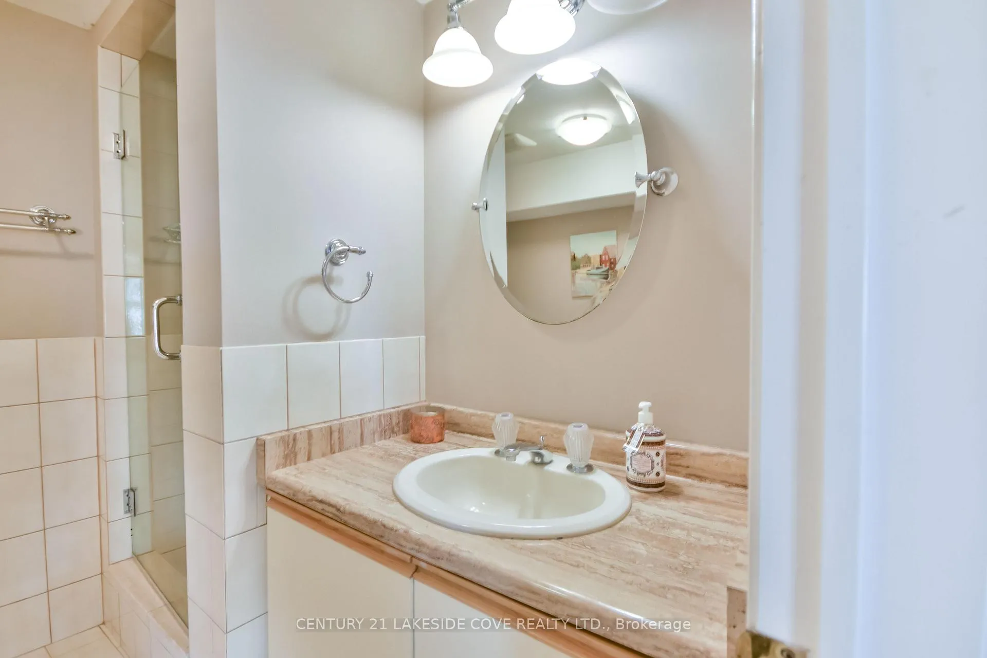Photo 36 of 96 Bayshore Drive, Ramara, Brechin — HOMEH