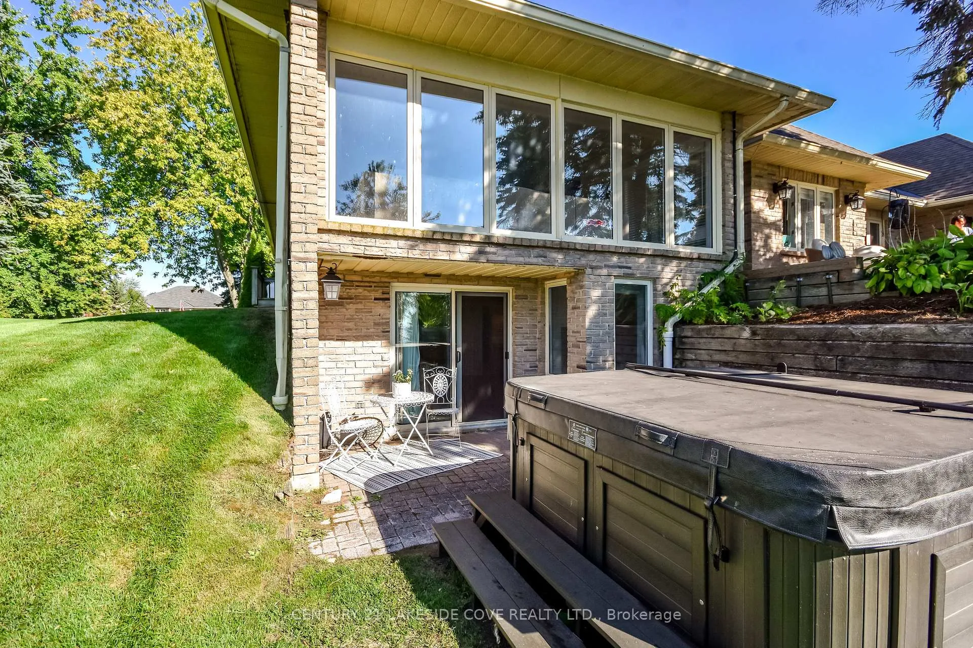 Photo 38 of 96 Bayshore Drive, Ramara, Brechin — HOMEH