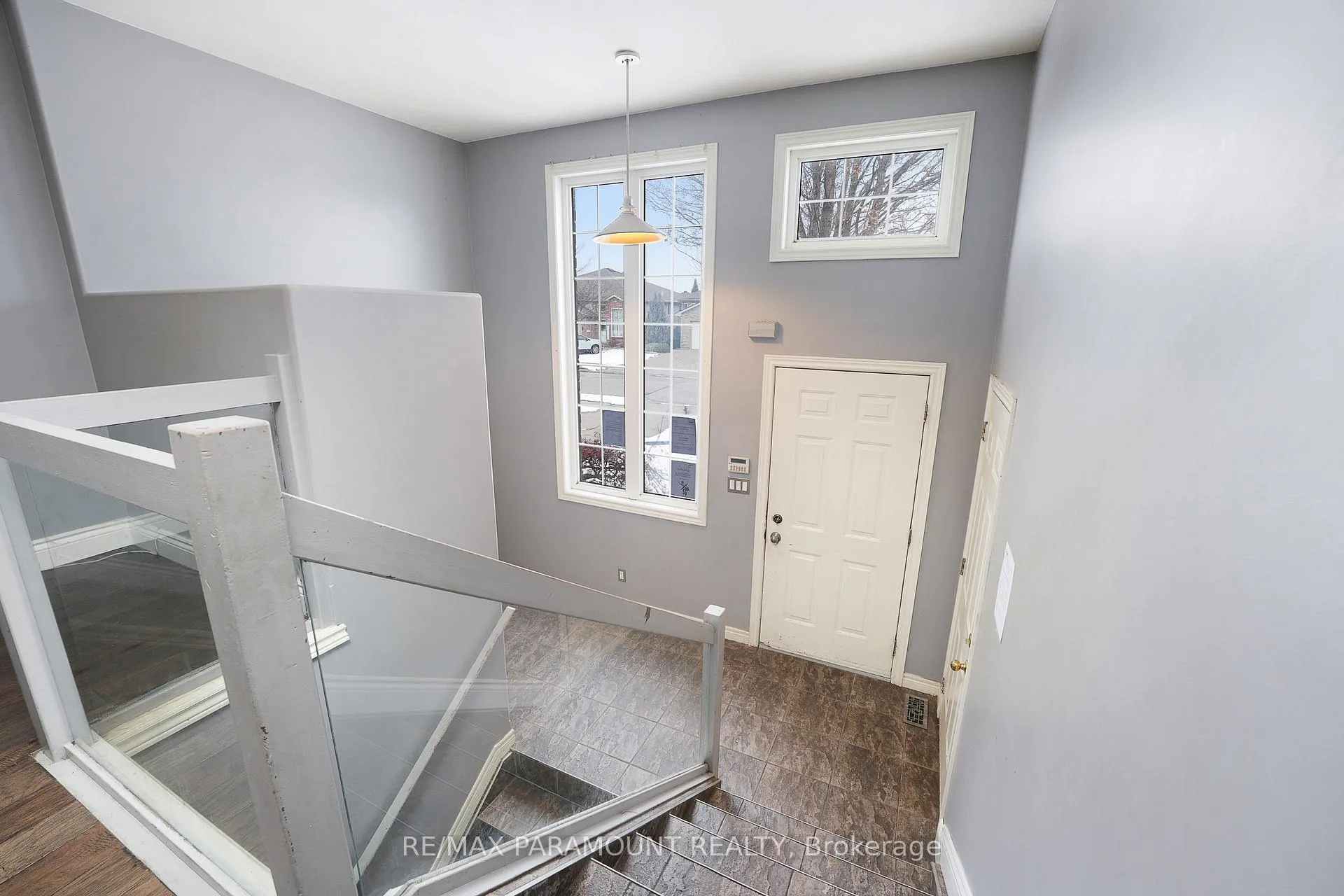 Photo 5 of 1505 Highnoon Drive, Windsor — HOMEH